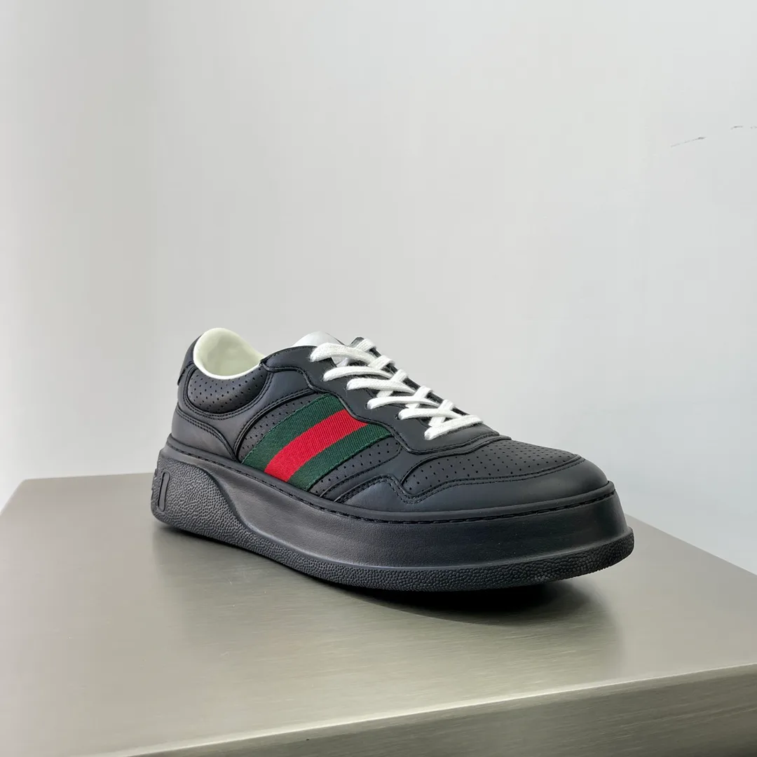 Кроссовки Женские Gucci 1880442