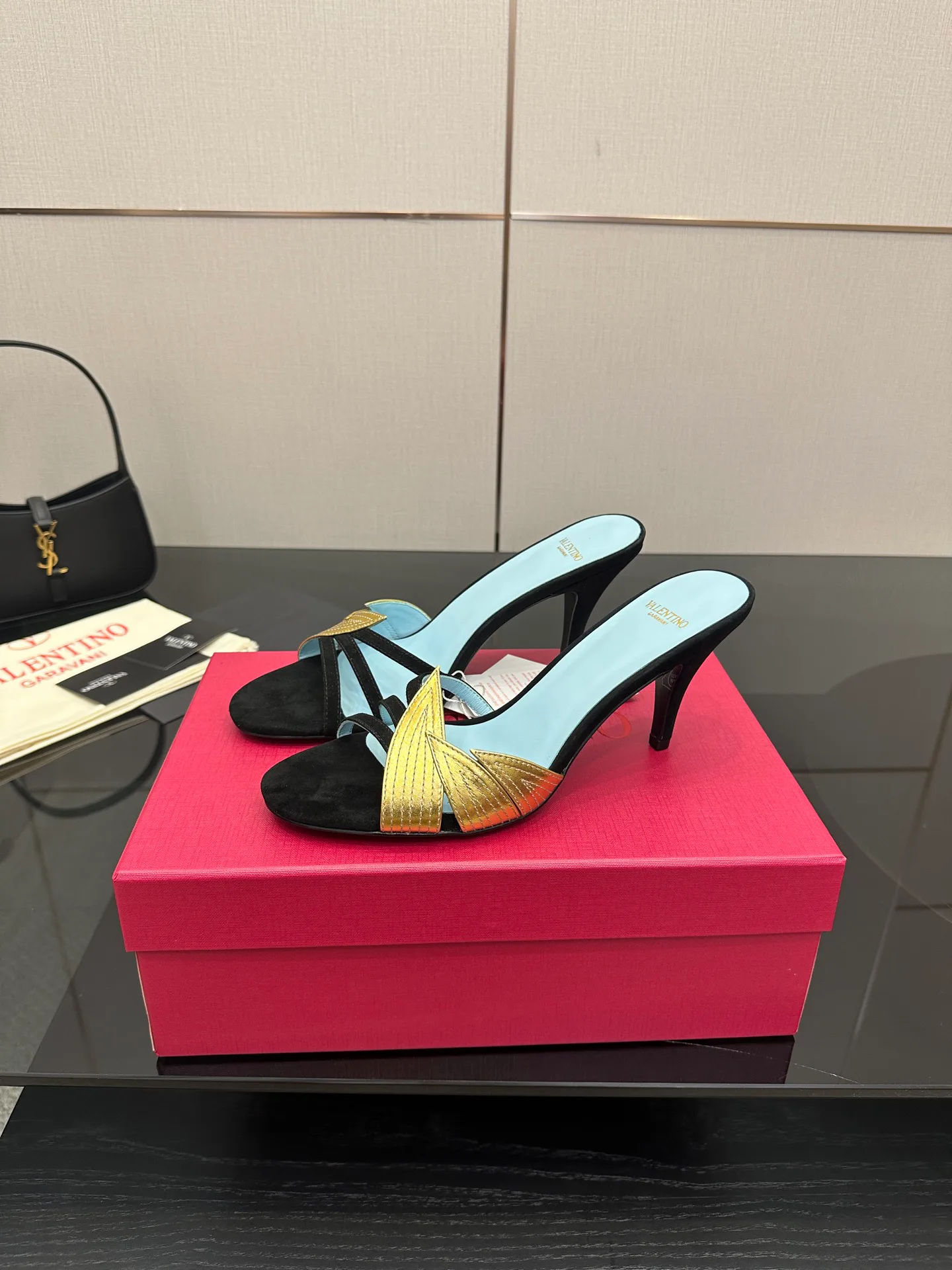 Босоножки Женские Valentino 95907