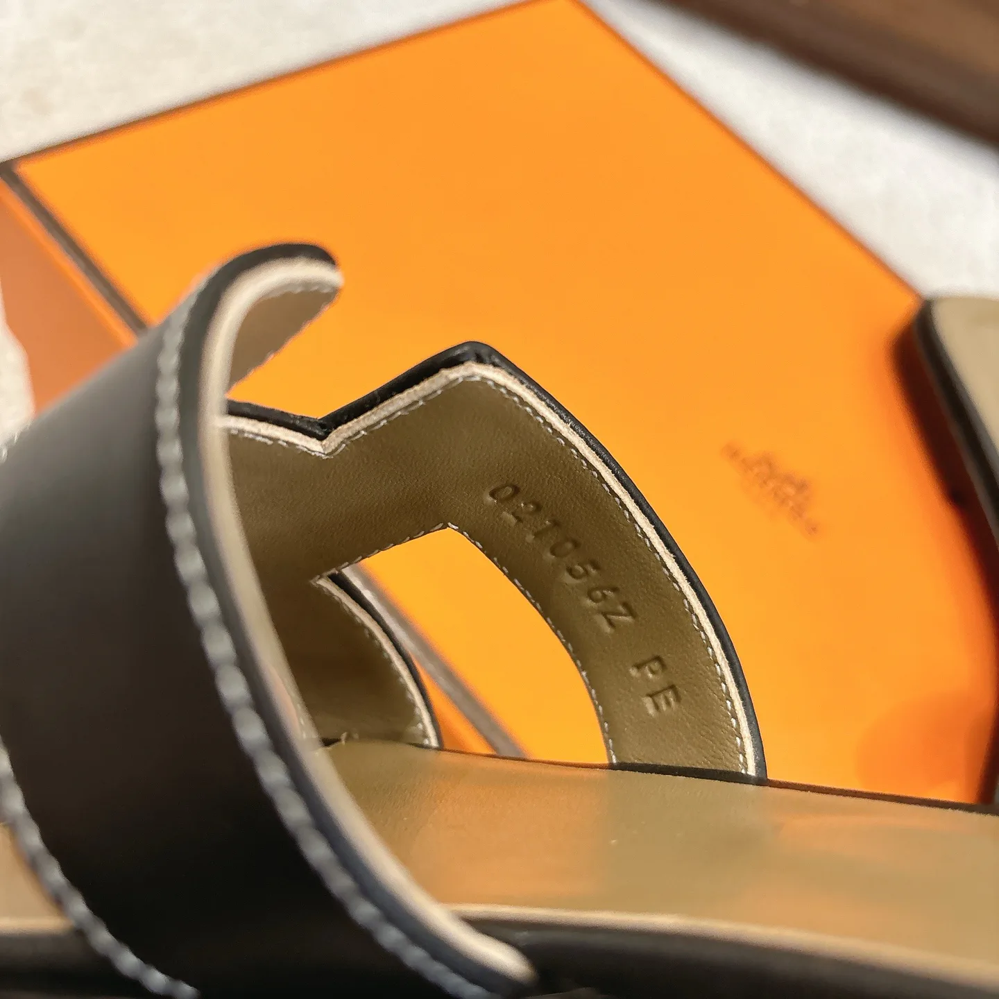 Шлепанцы Женские Hermes 879112