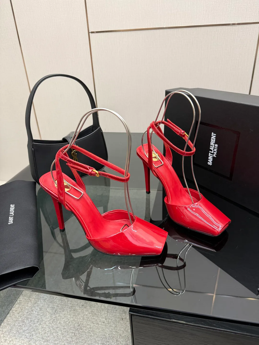 Туфли Женские Saint Laurent 708442