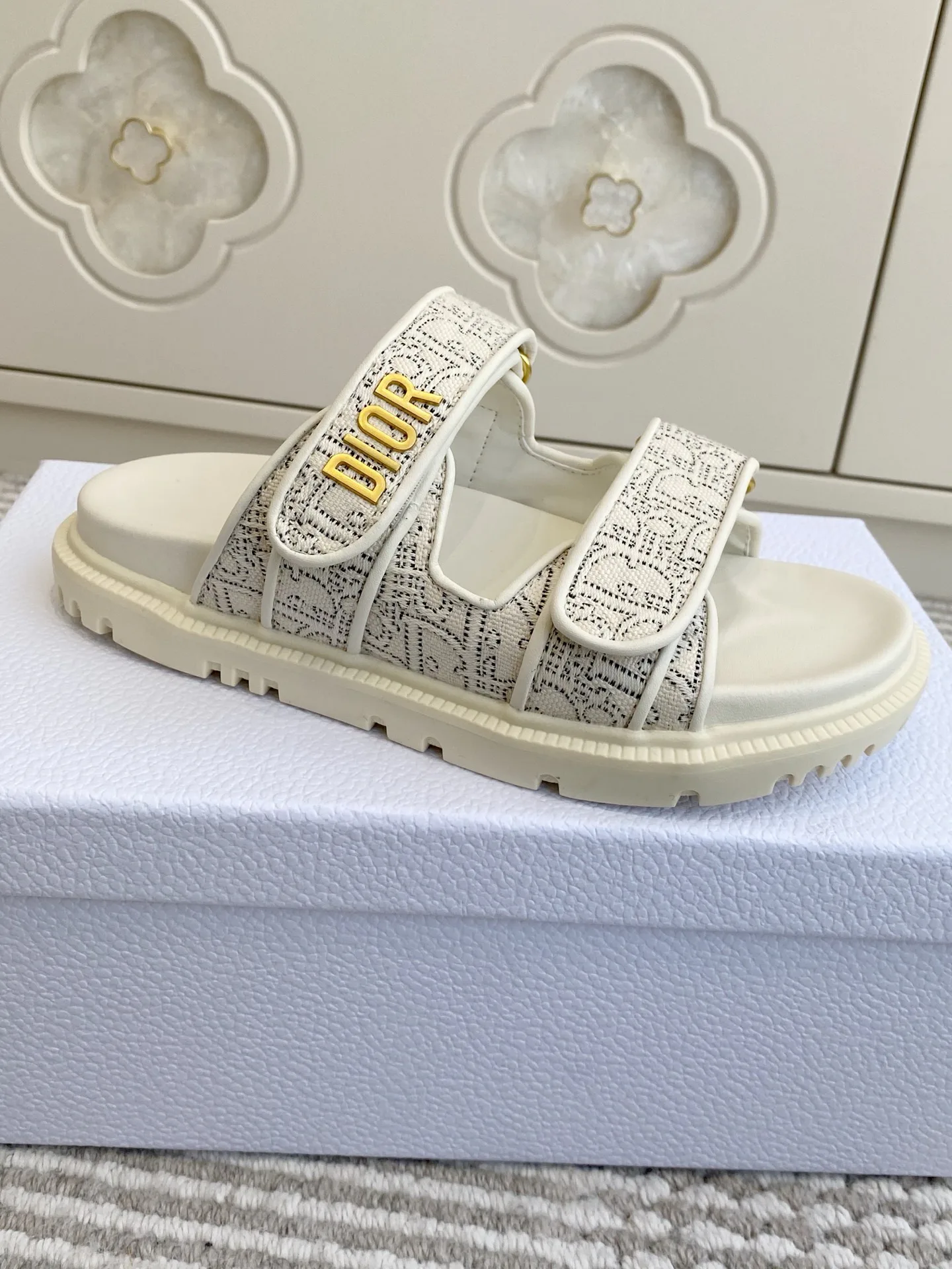 Сандалии Женские Christian Dior 9916933