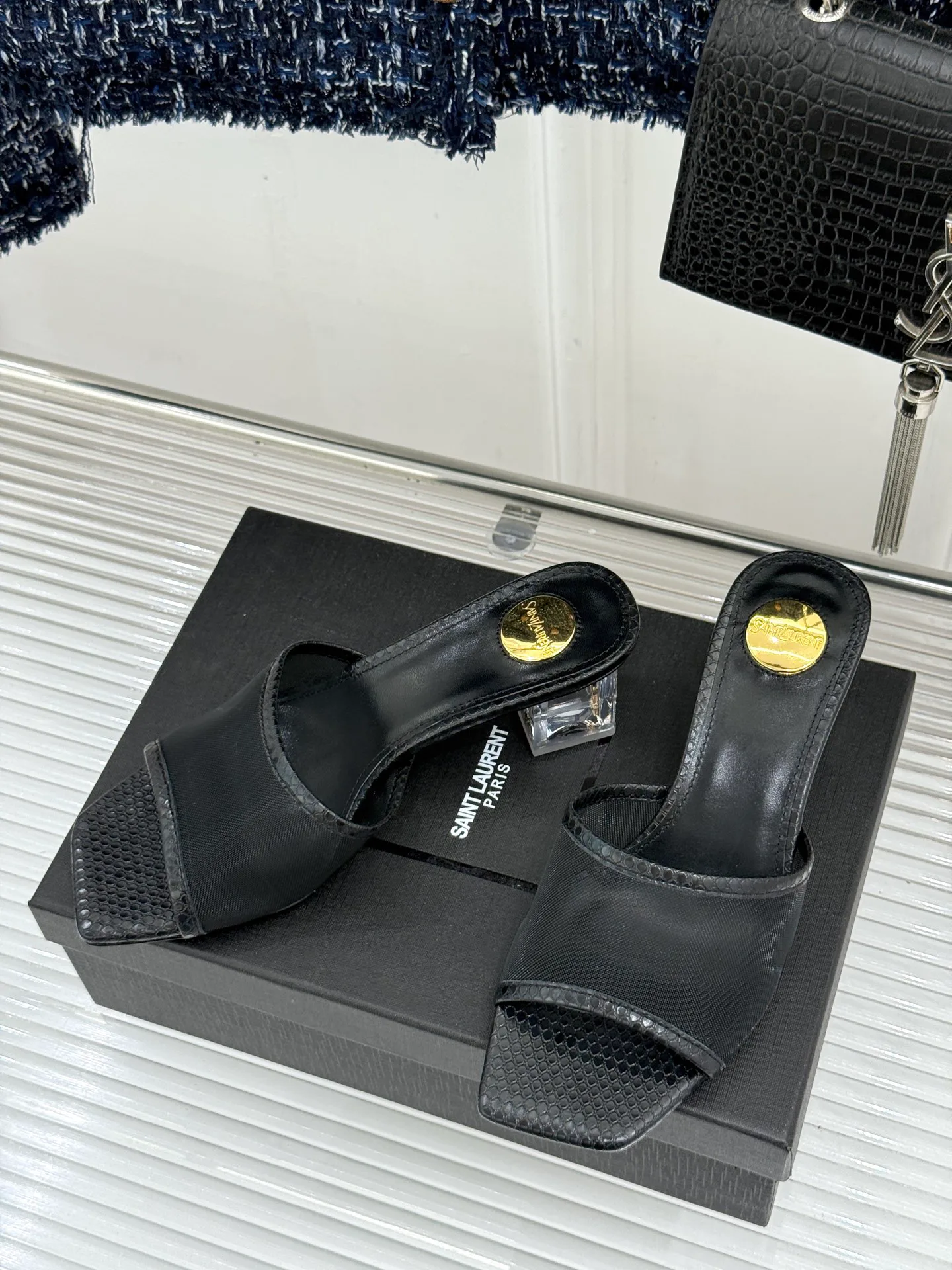 Босоножки Женские Saint Laurent 17024885