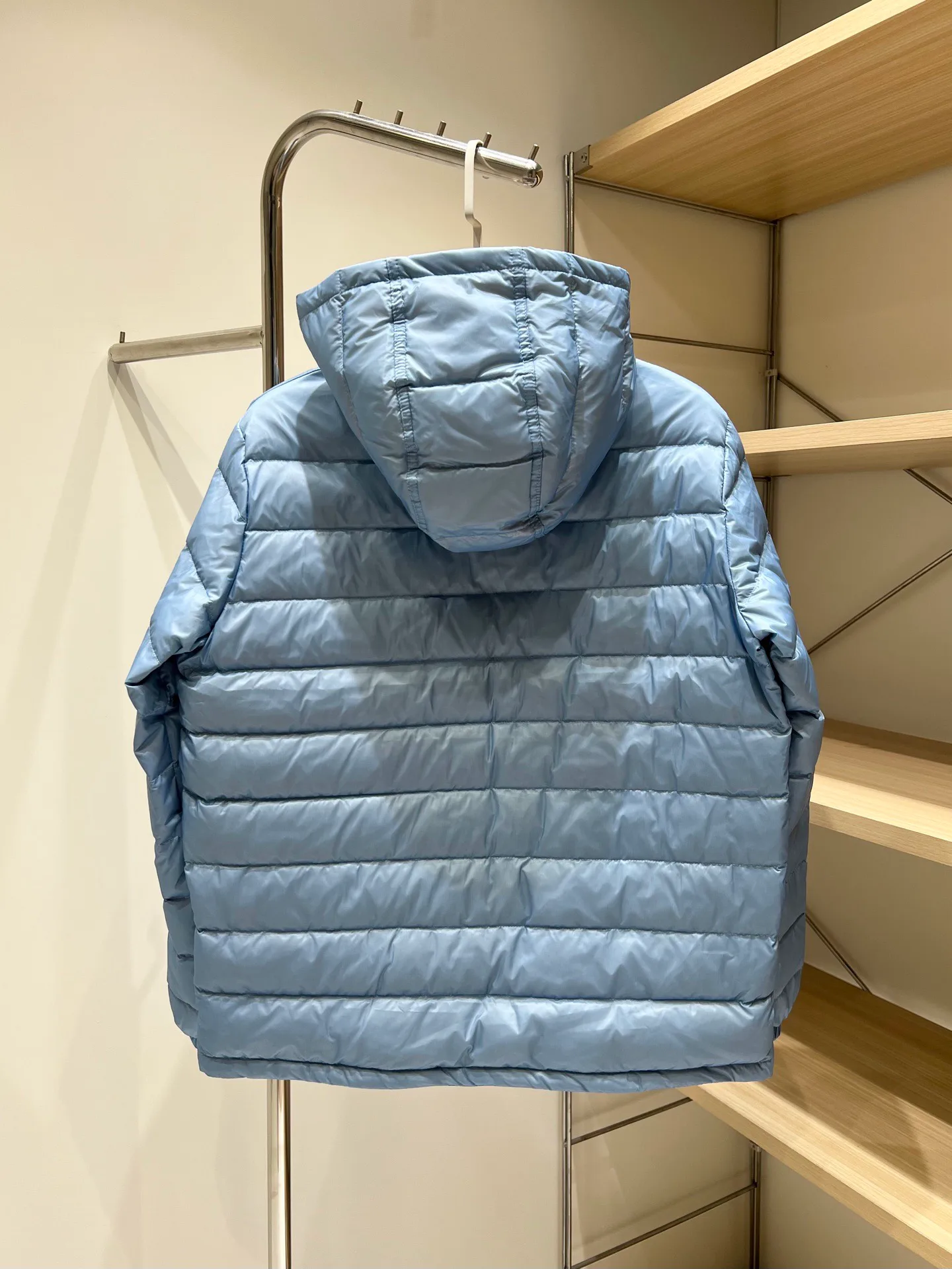 Куртки И Пуховики Женские Burberry 18110900