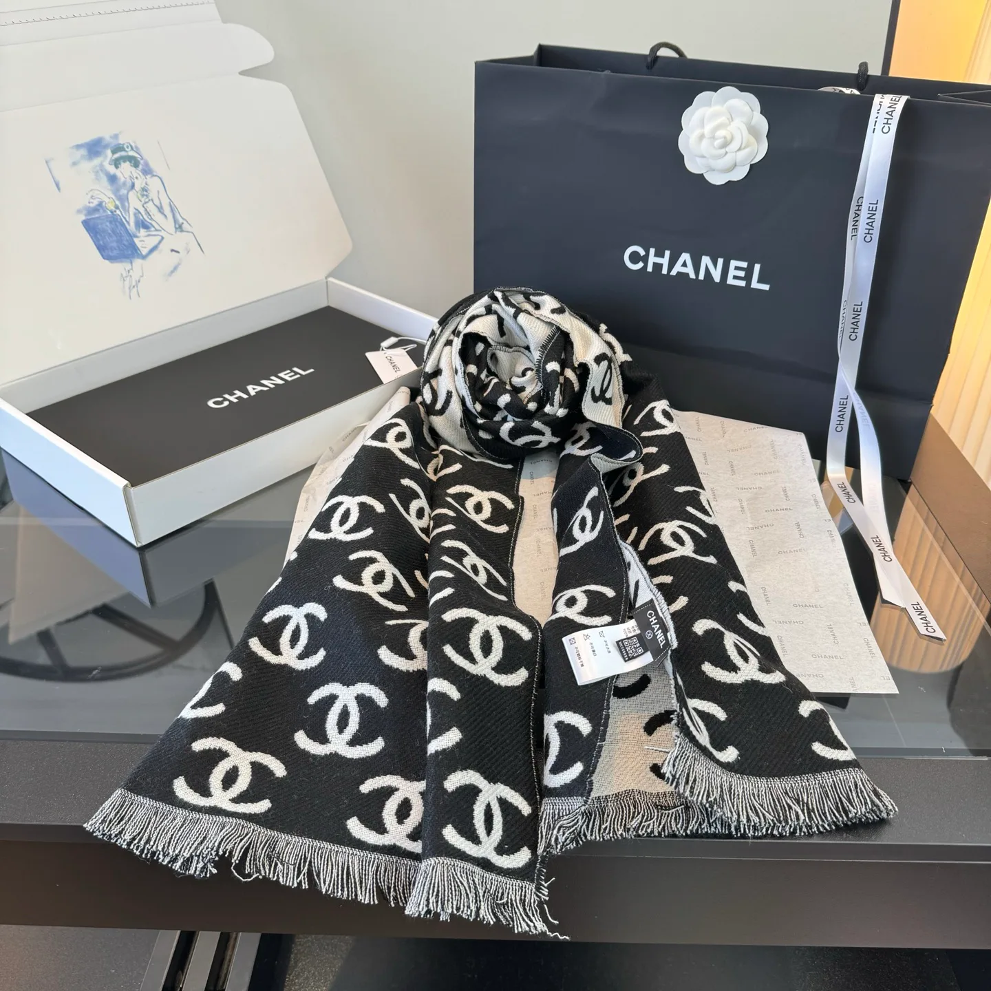 Шарфы Chanel 18104902
