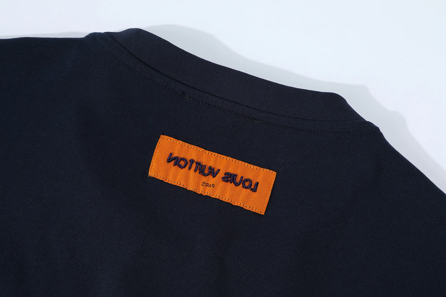 Футболки Женские Louis Vuitton 13367896