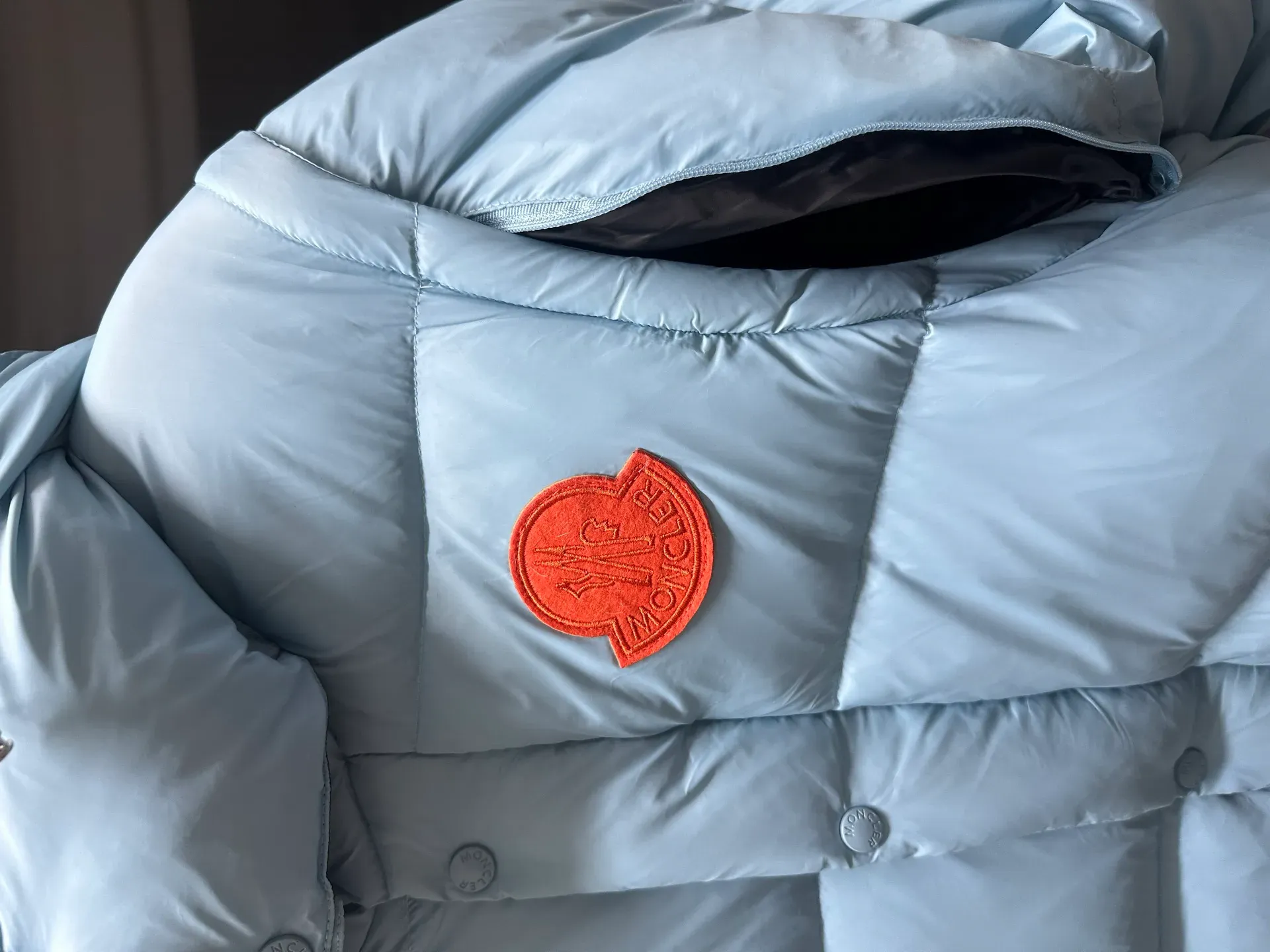 Куртки Женские Moncler 132590