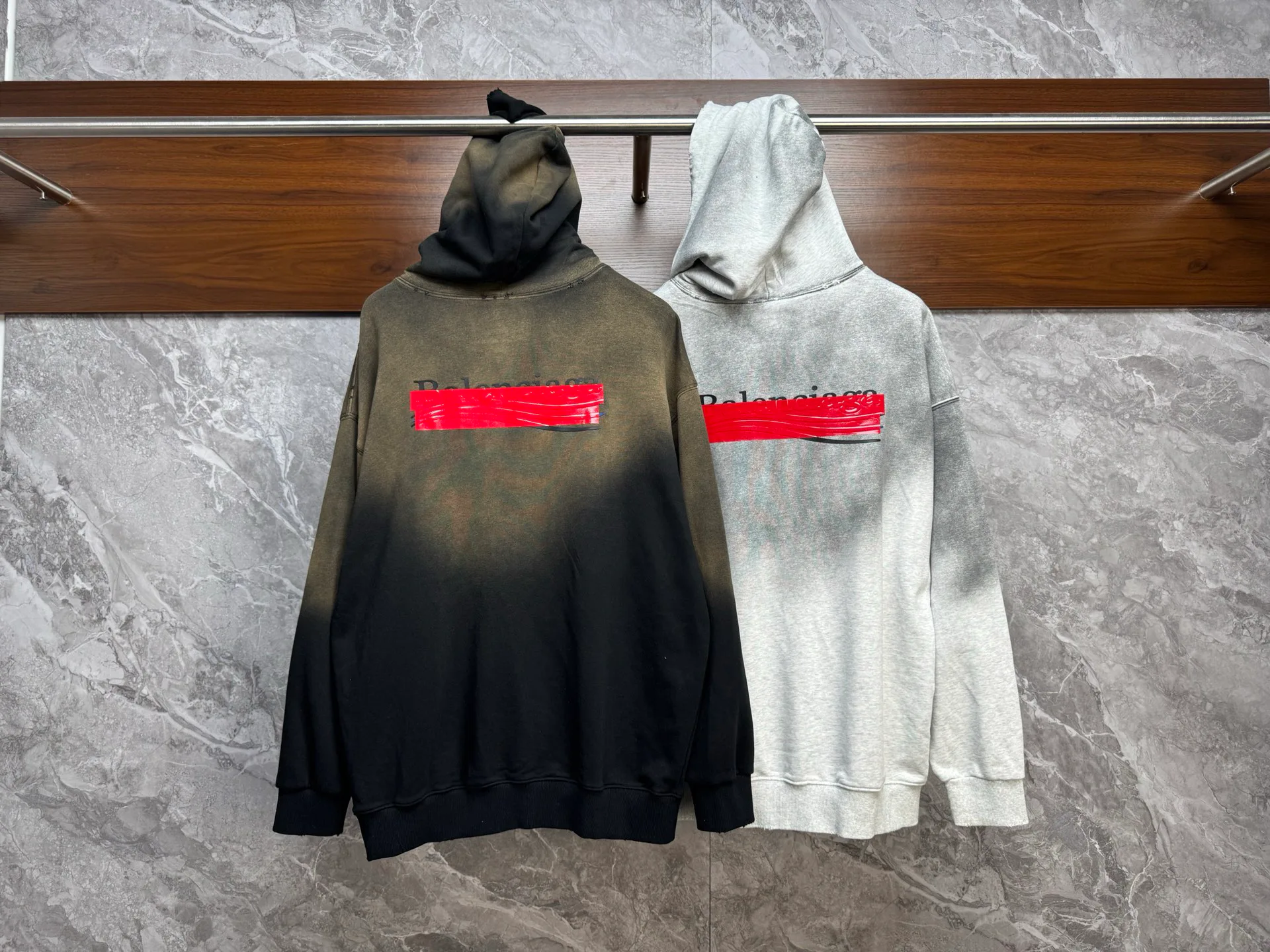 Свитшоты И Худи Женские Balenciaga 18182345