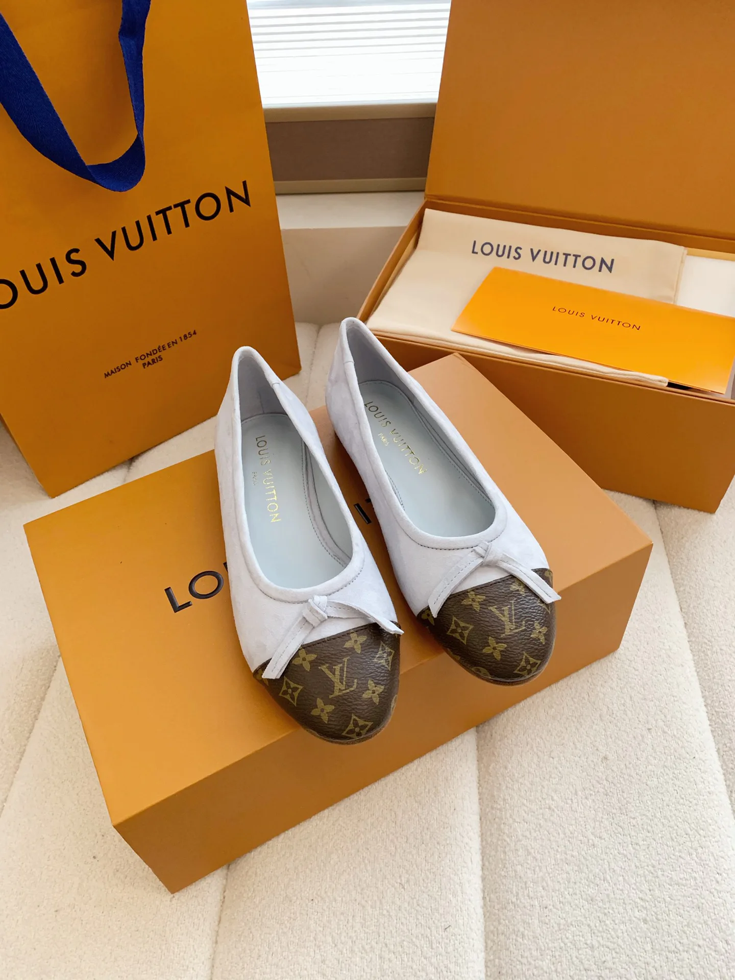 Балетки Женские Louis Vuitton 18460944