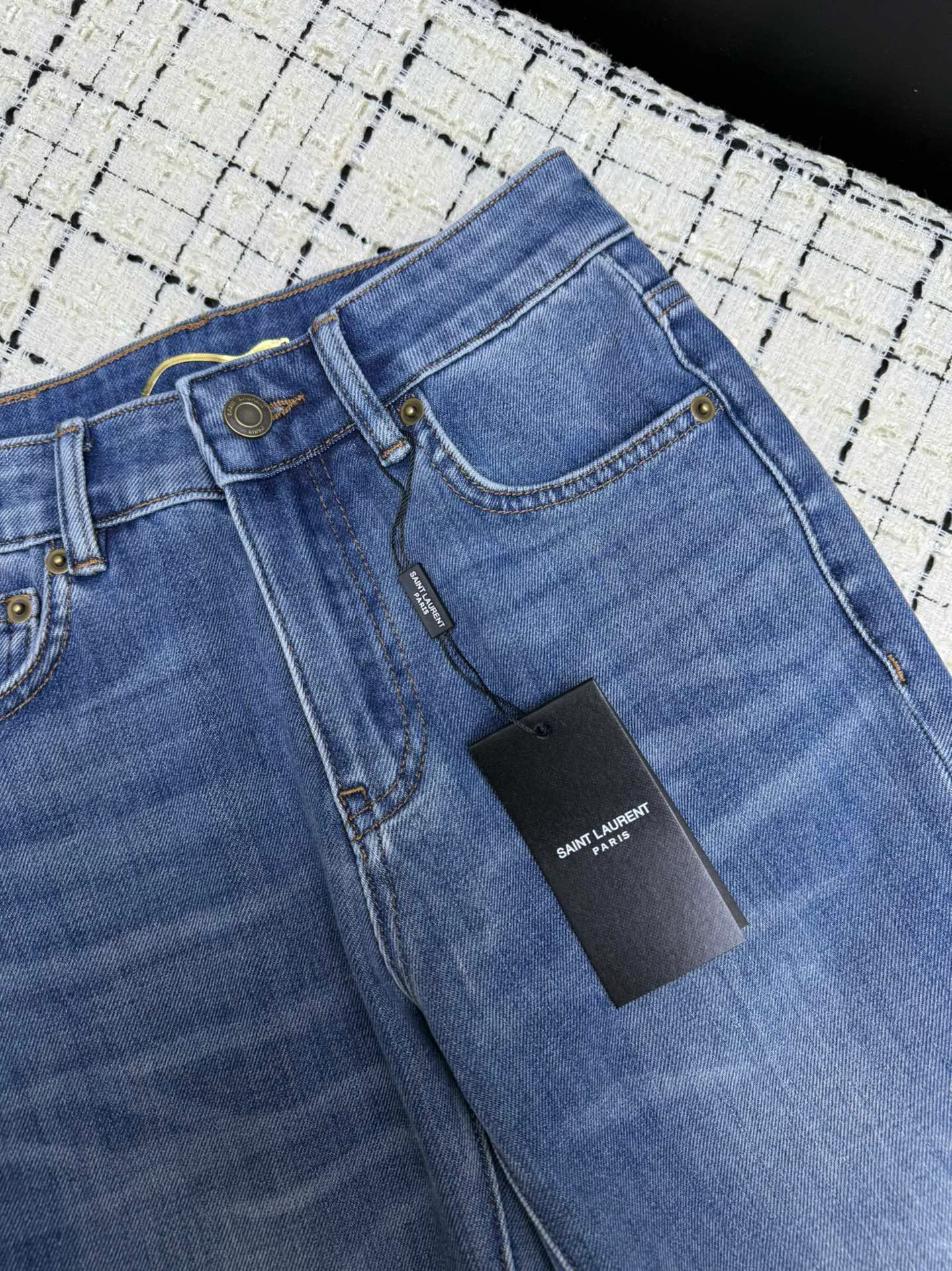 Джинсы Женские Saint Laurent 18885567
