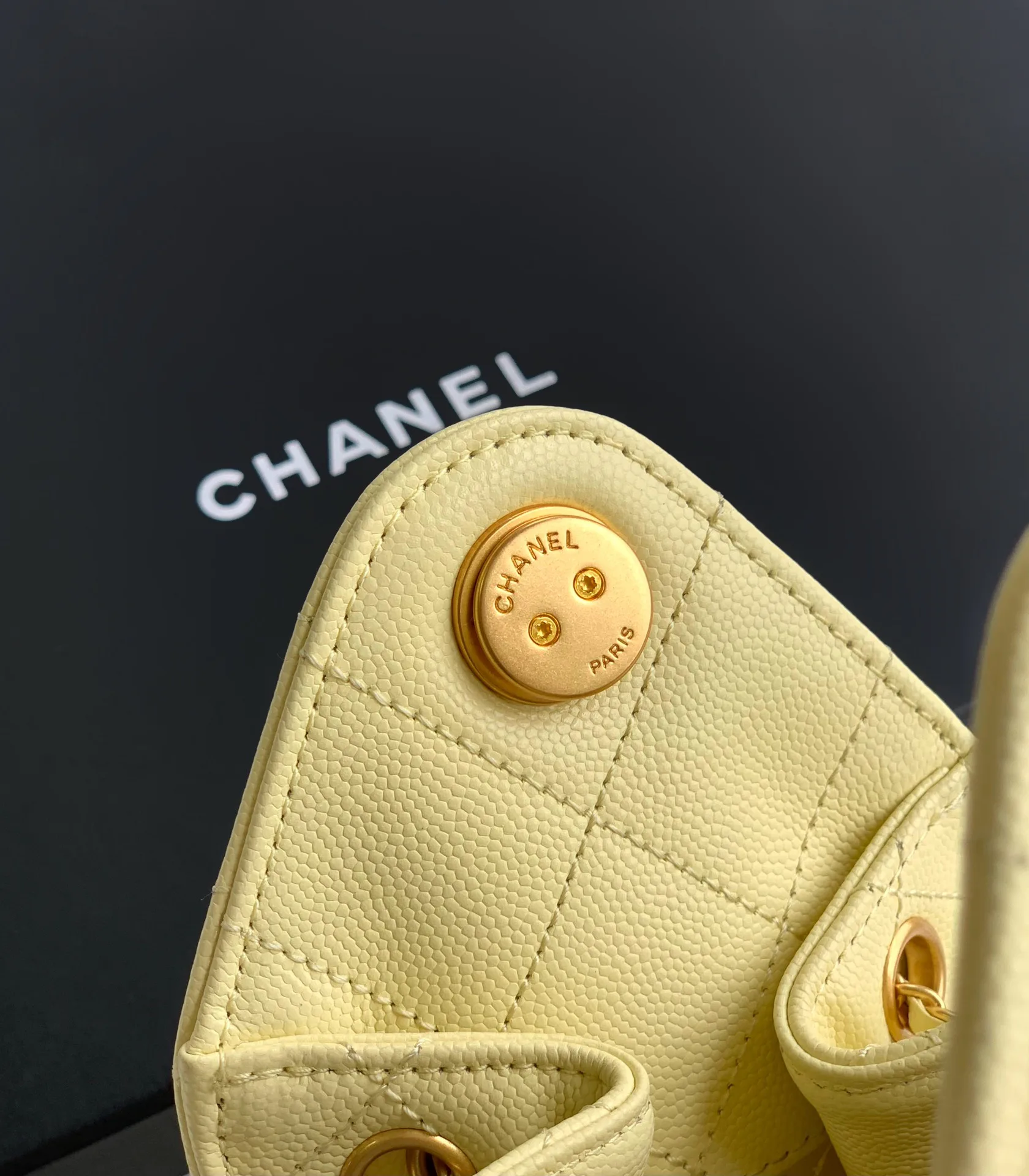 Классические Сумки Женские Chanel 11484905