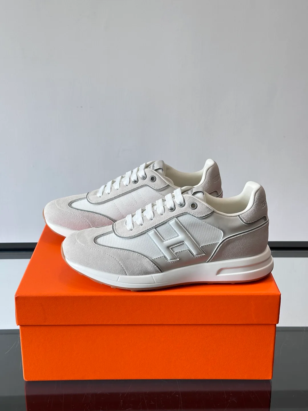 Кроссовки Мужские Hermes 13452988