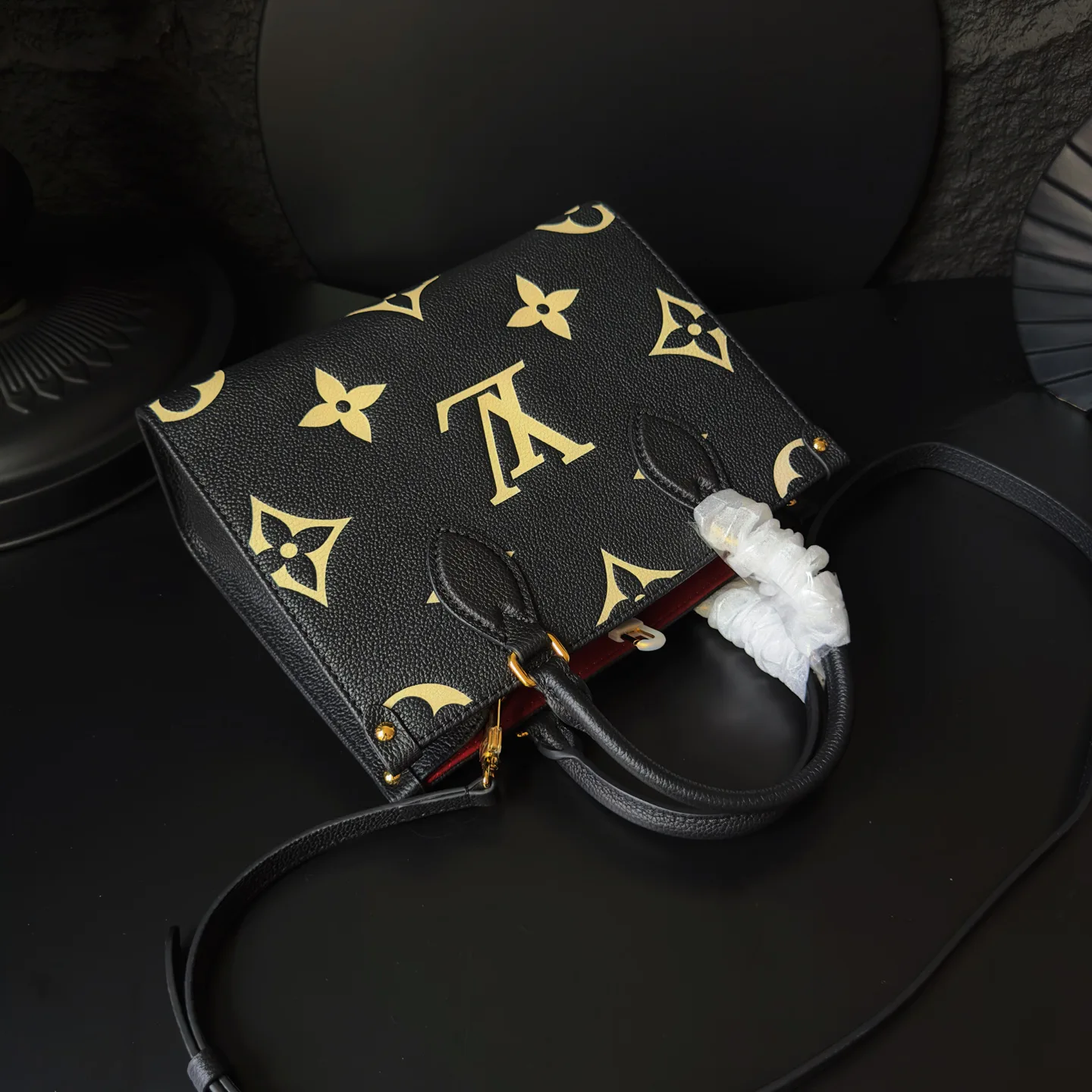 Классические Сумки Женские Louis Vuitton 17498629