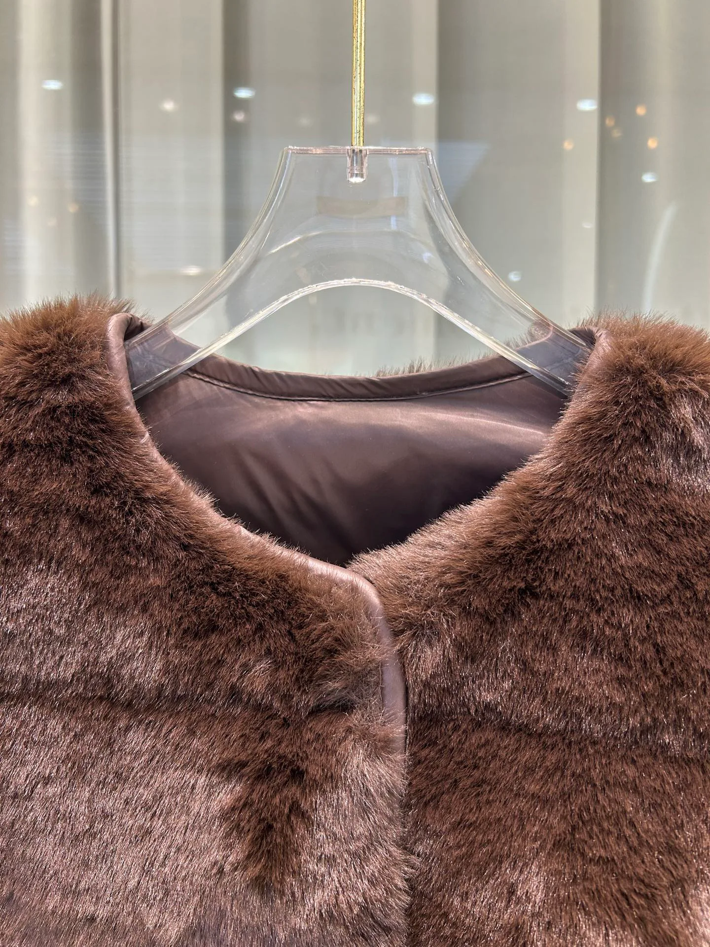 Шубы Женские Moncler 378383
