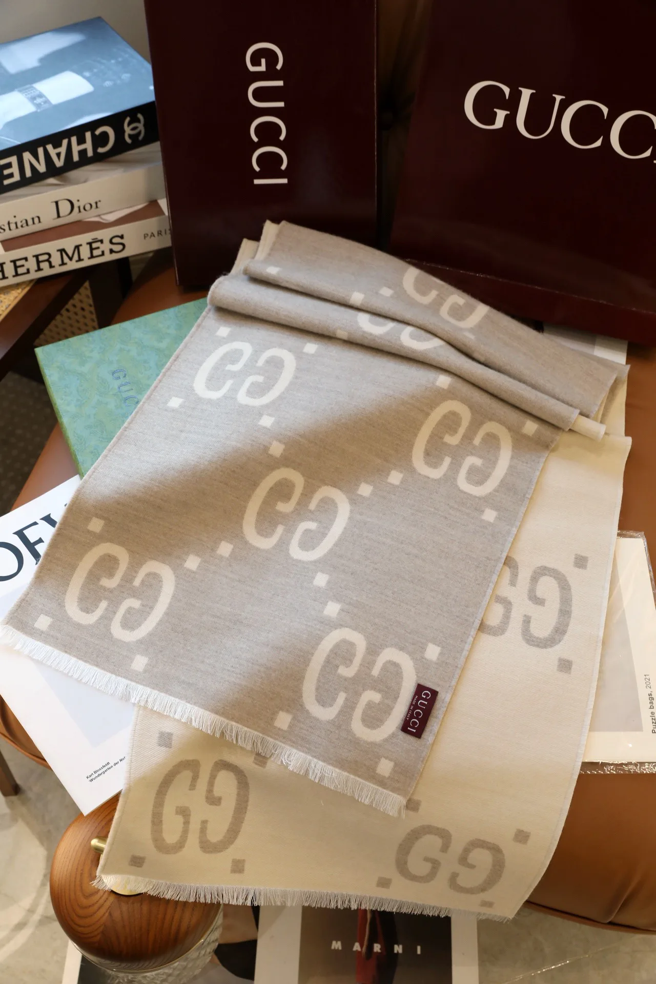 Шарфы Gucci 473287