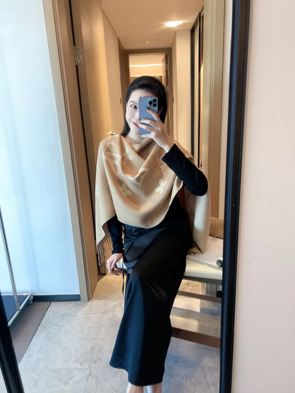 Шарфы Louis Vuitton 91000