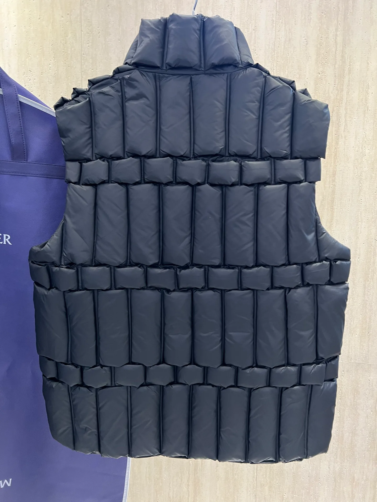 Жилеты Женские Moncler 18658010