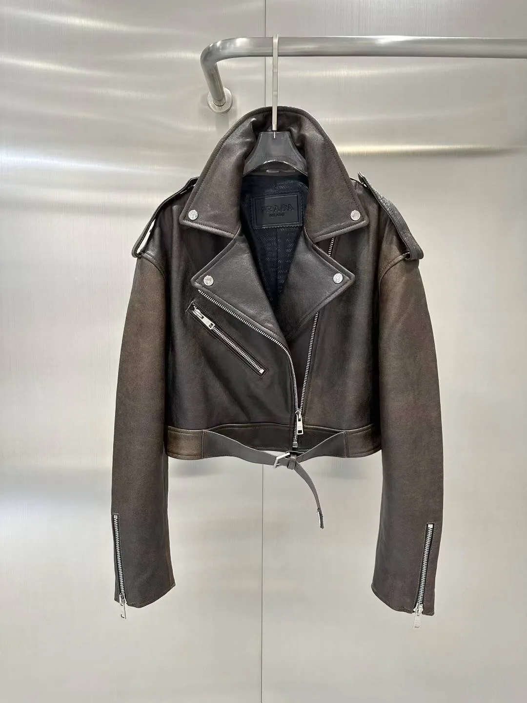 Кожаные Куртки И Дублёнки Женские Prada 13186442