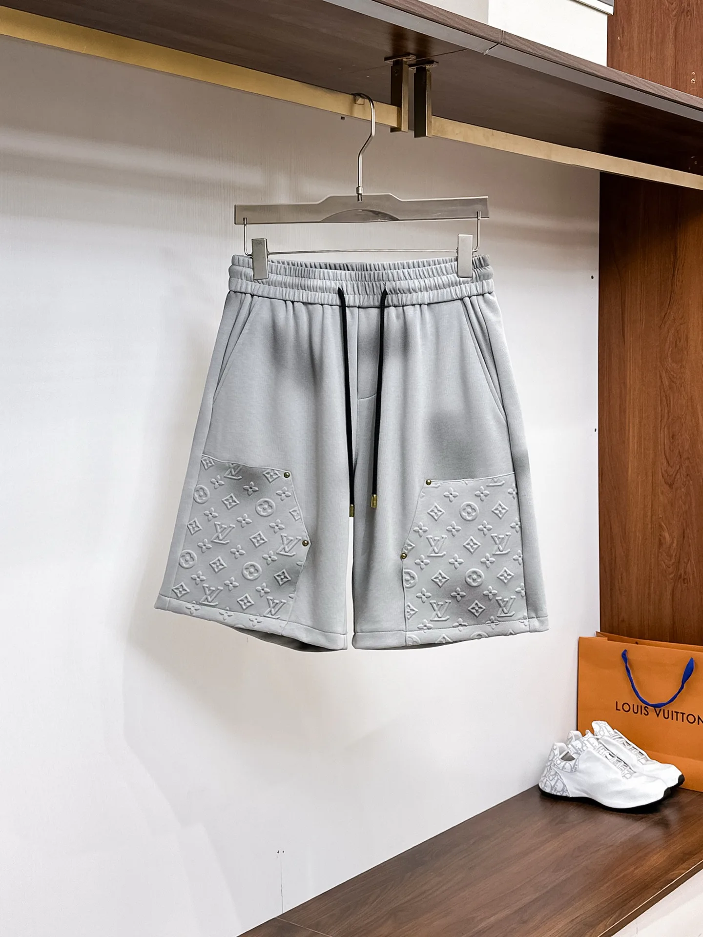Шорты Мужские Louis Vuitton 13417576