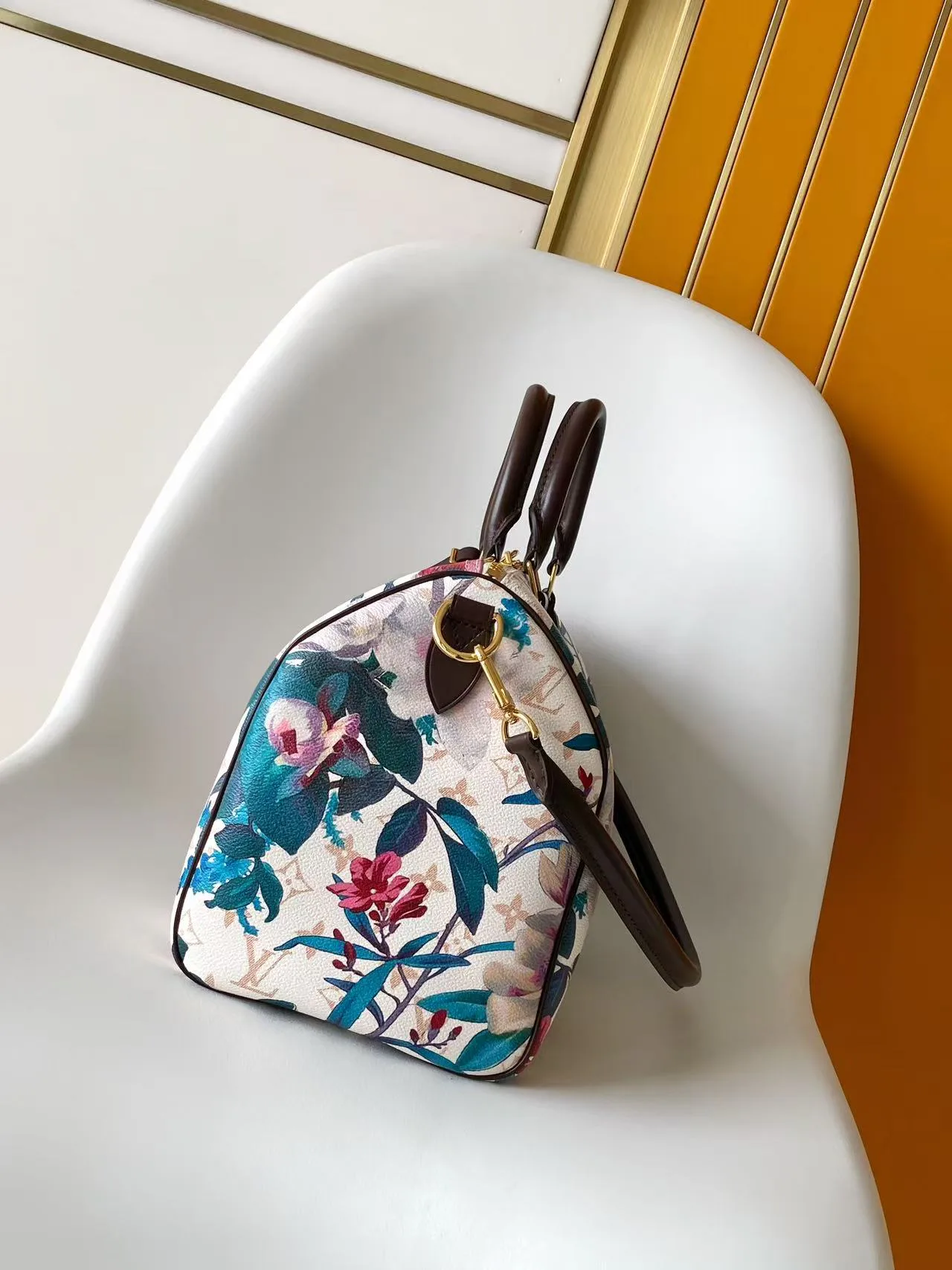 Классические Сумки Женские Louis Vuitton 12315658