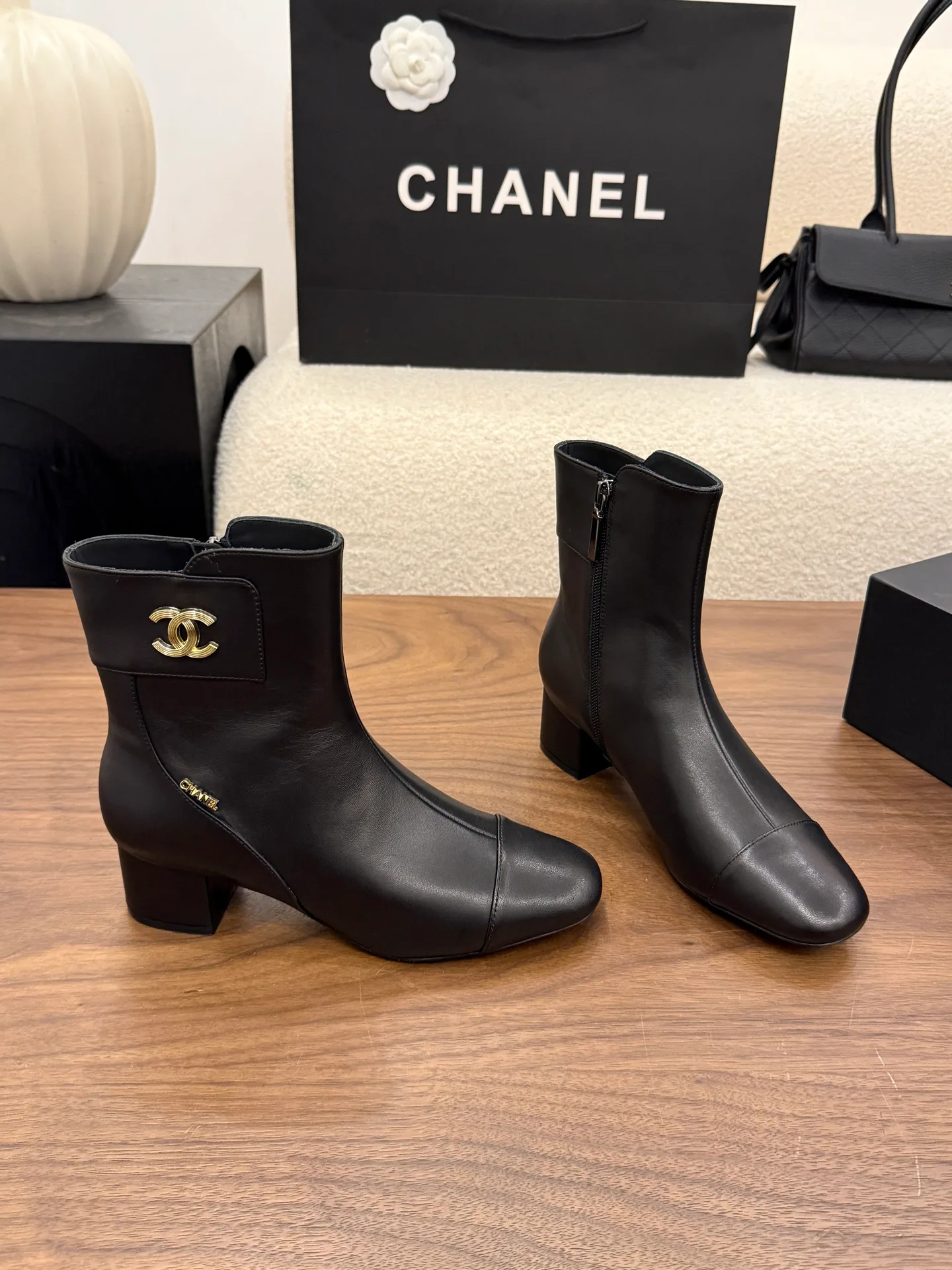 Ботильоны Женские Chanel 18323347
