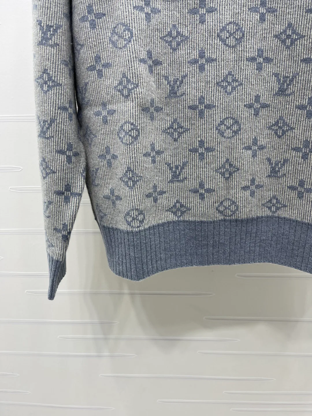 Джемперы И Свитеры Женские Louis Vuitton 18437165