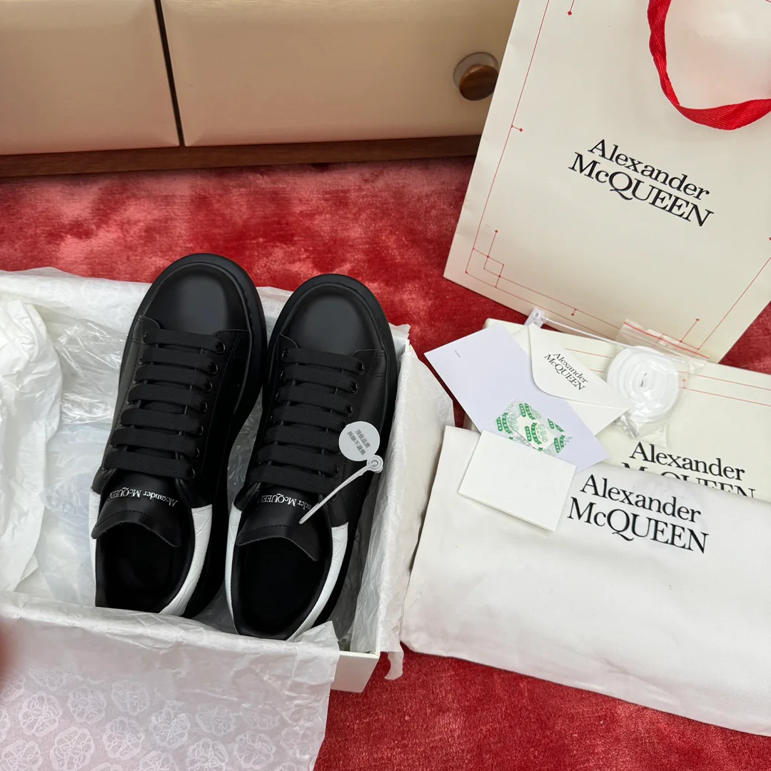 Кроссовки Женские Alexander Mcqueen 11472846