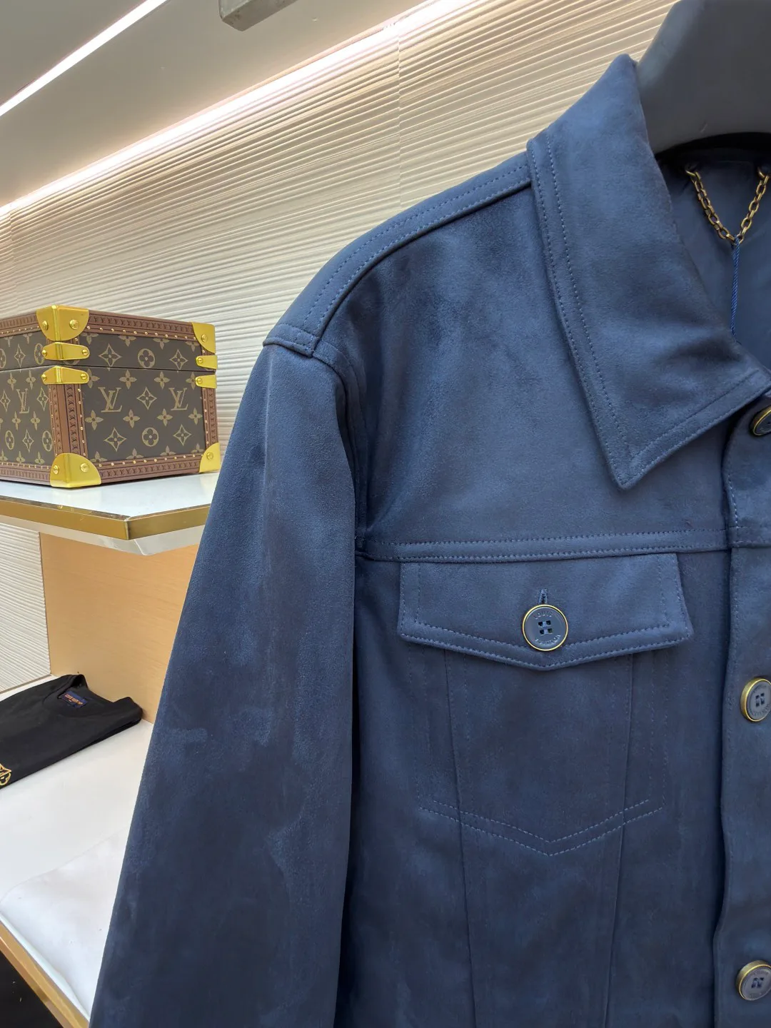 Куртки И Пуховики Мужские Louis Vuitton 17572031