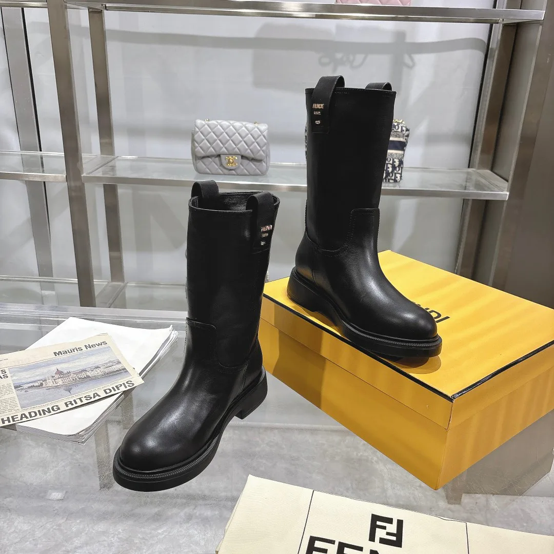 Сапоги Женские Fendi 18264001