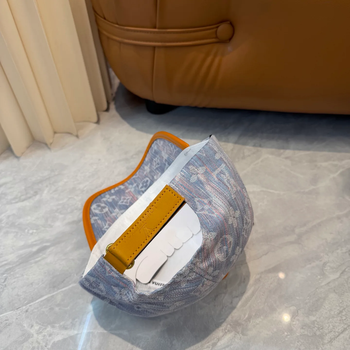 Головные Уборы Louis Vuitton 13418609