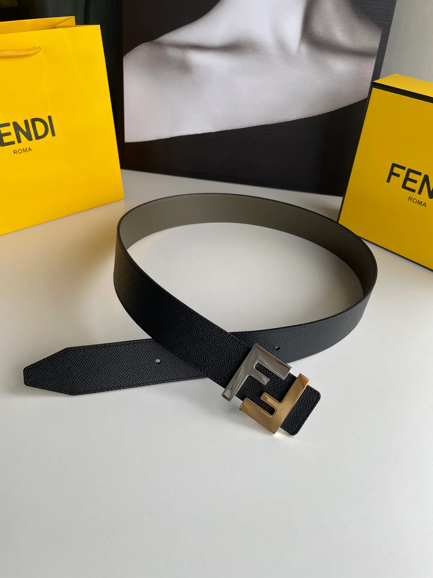 Ремни Fendi 5141496