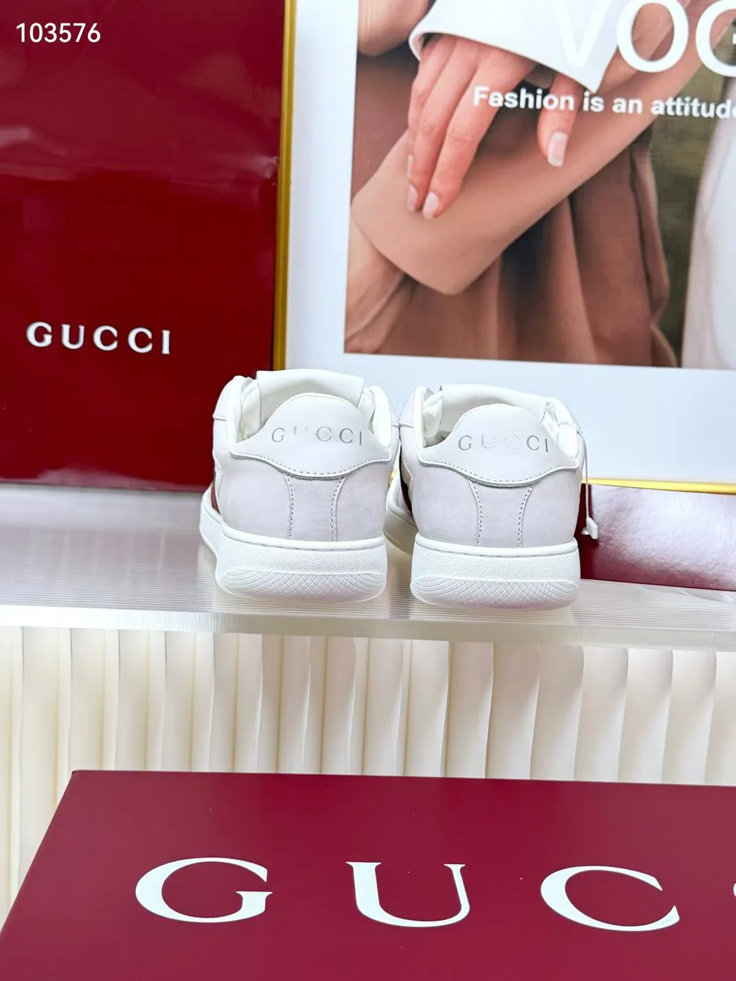 Кроссовки Женские Gucci 18781885