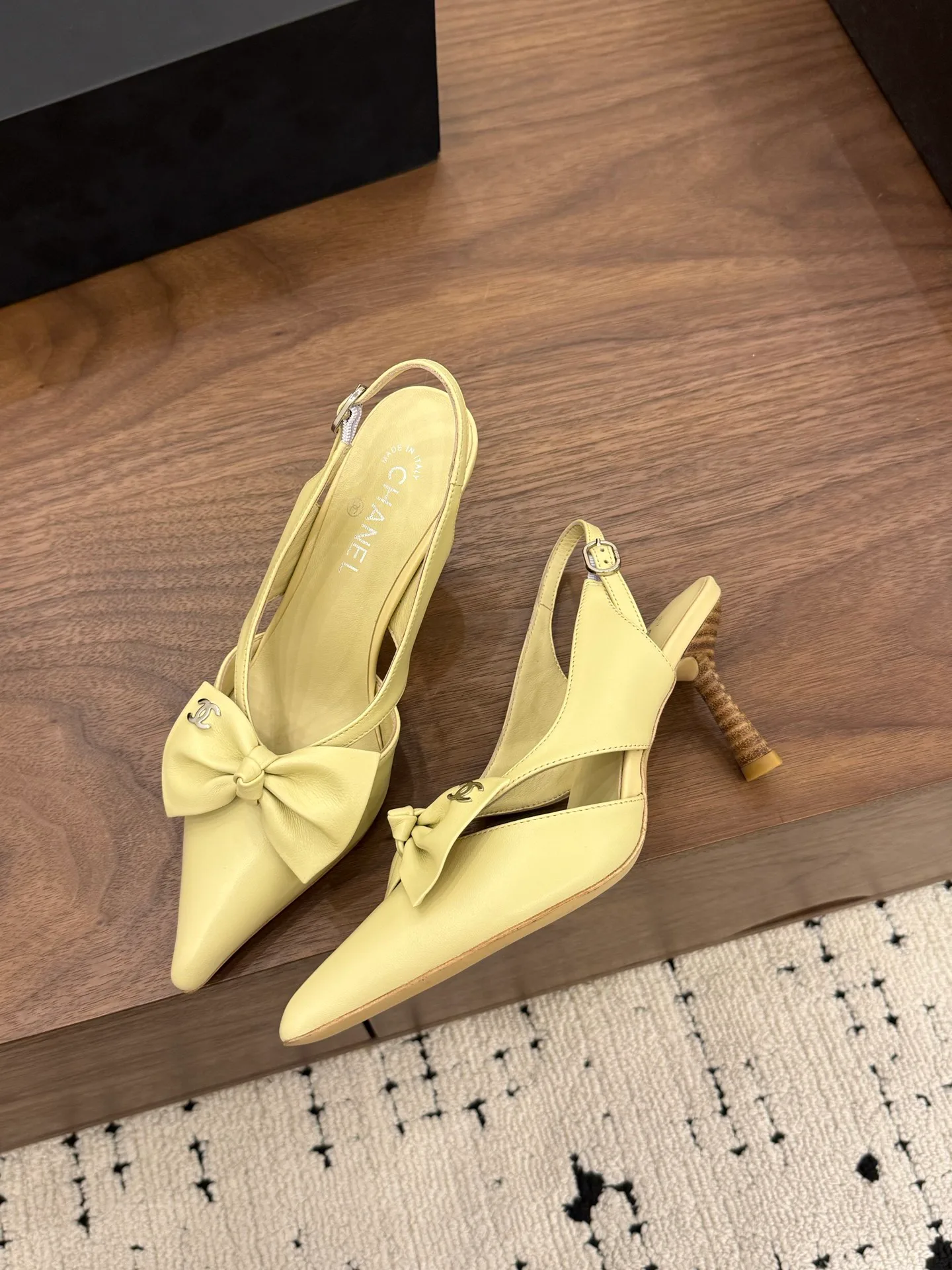 Туфли Женские Chanel 12245060