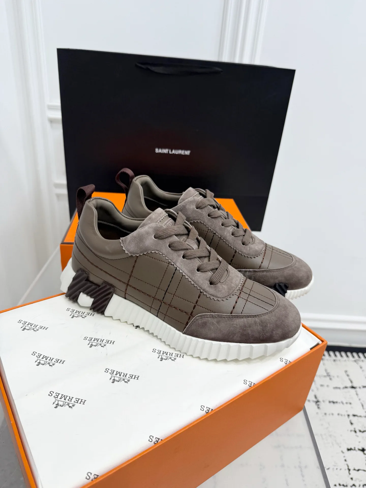 Кроссовки Женские Hermes 811940