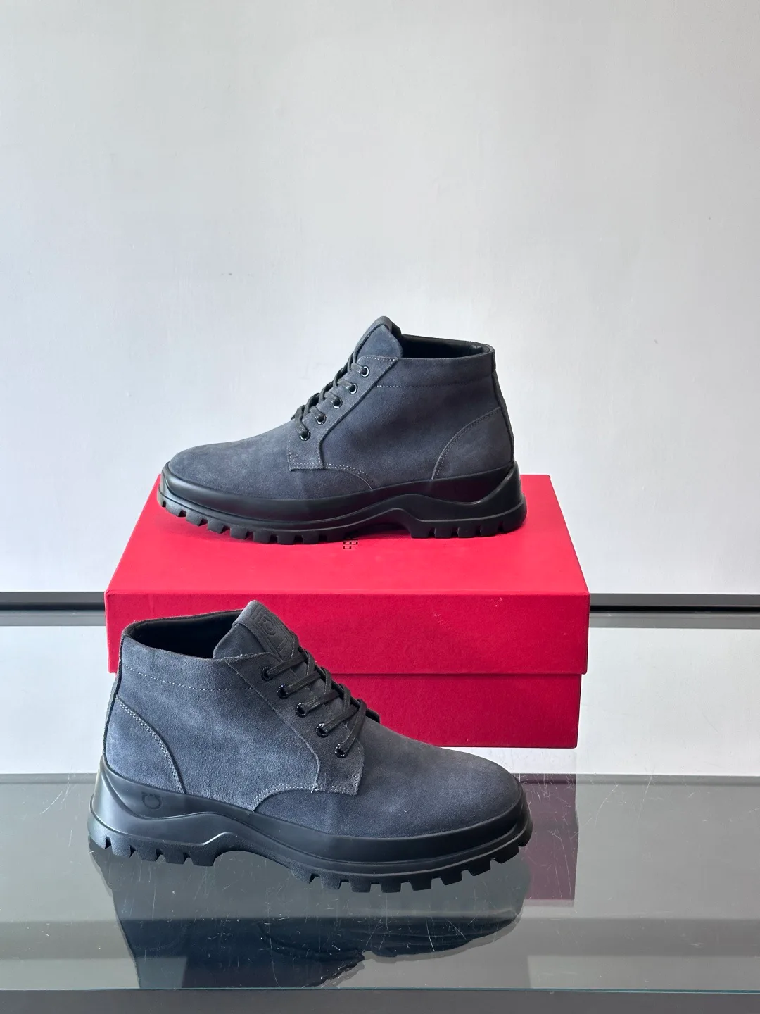 Ботинки Мужские Salvatore Ferragamo 674575