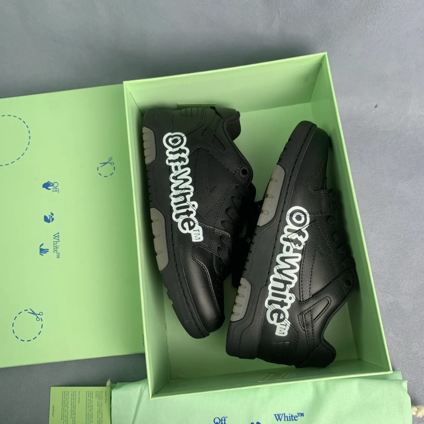 Кроссовки Женские Off-White 17776390