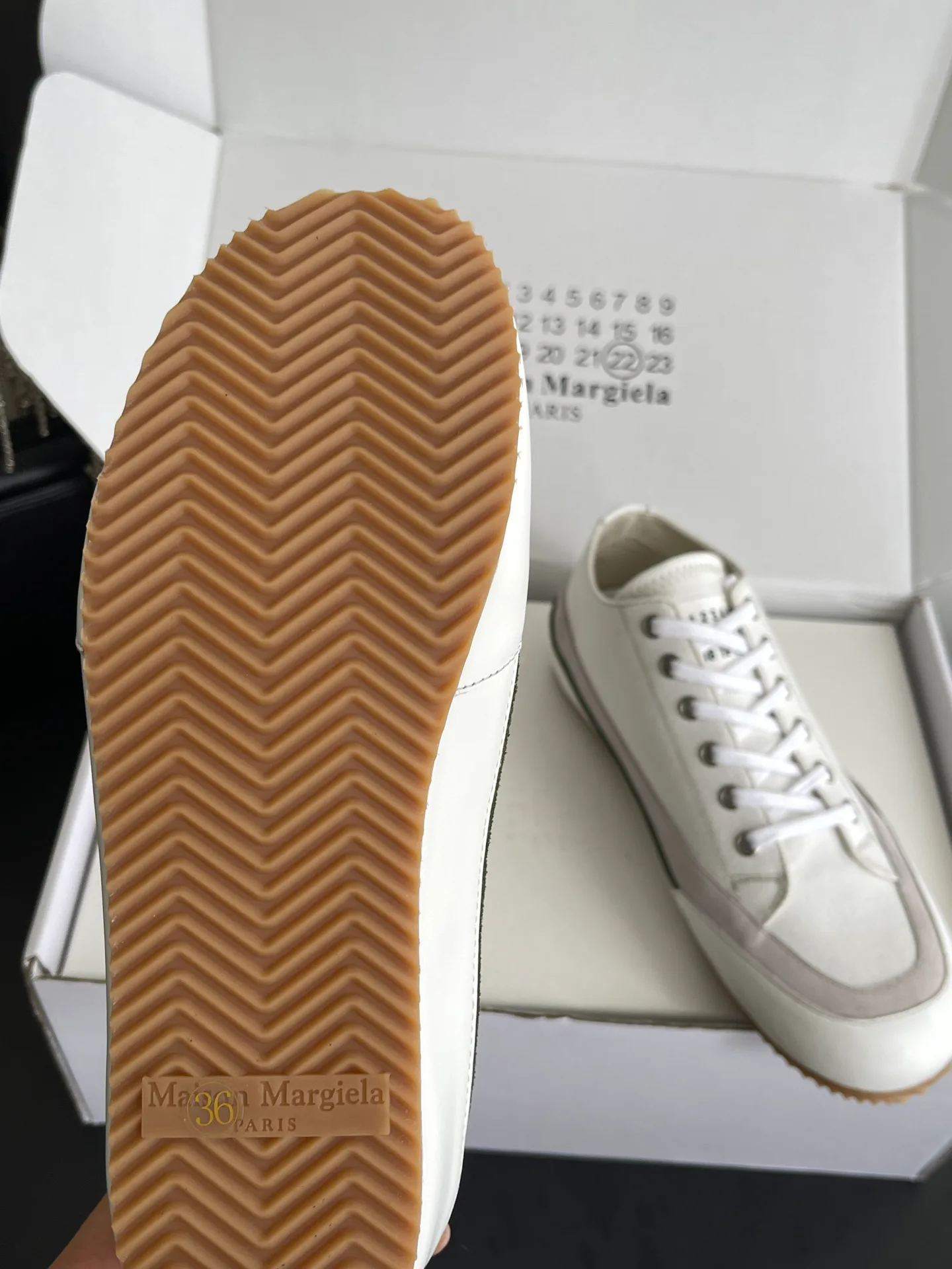 Кроссовки Женские Maison Margiela 17554409