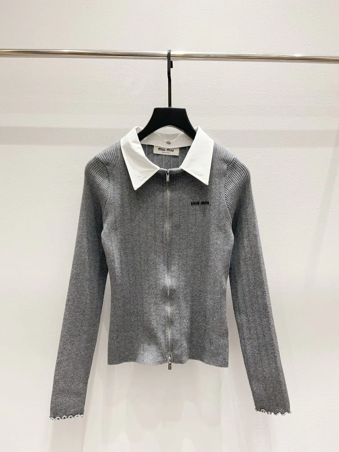 Джемперы И Свитеры Женские Miu Miu 18028404