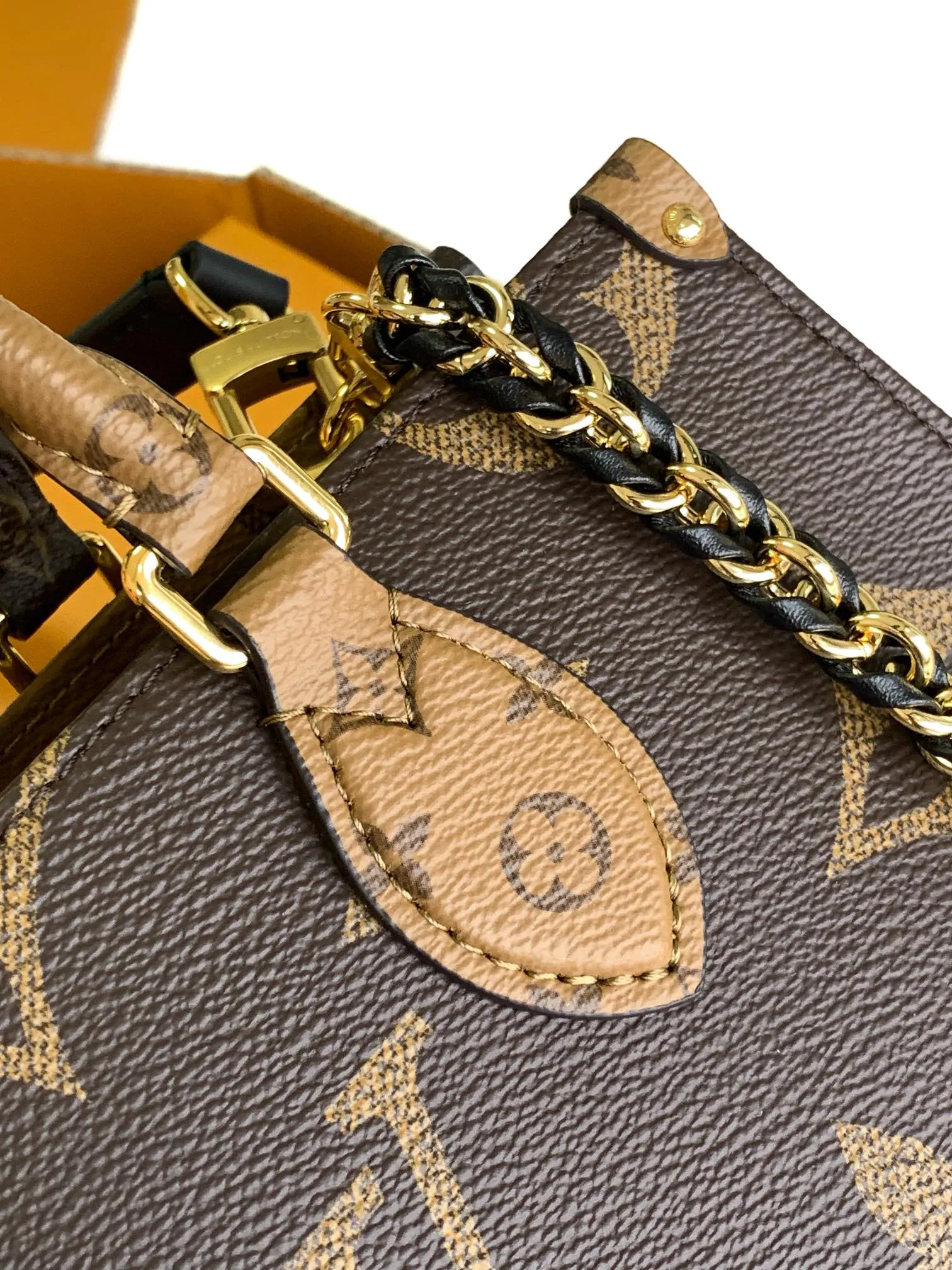 Классические Сумки Женские Louis Vuitton 13394401