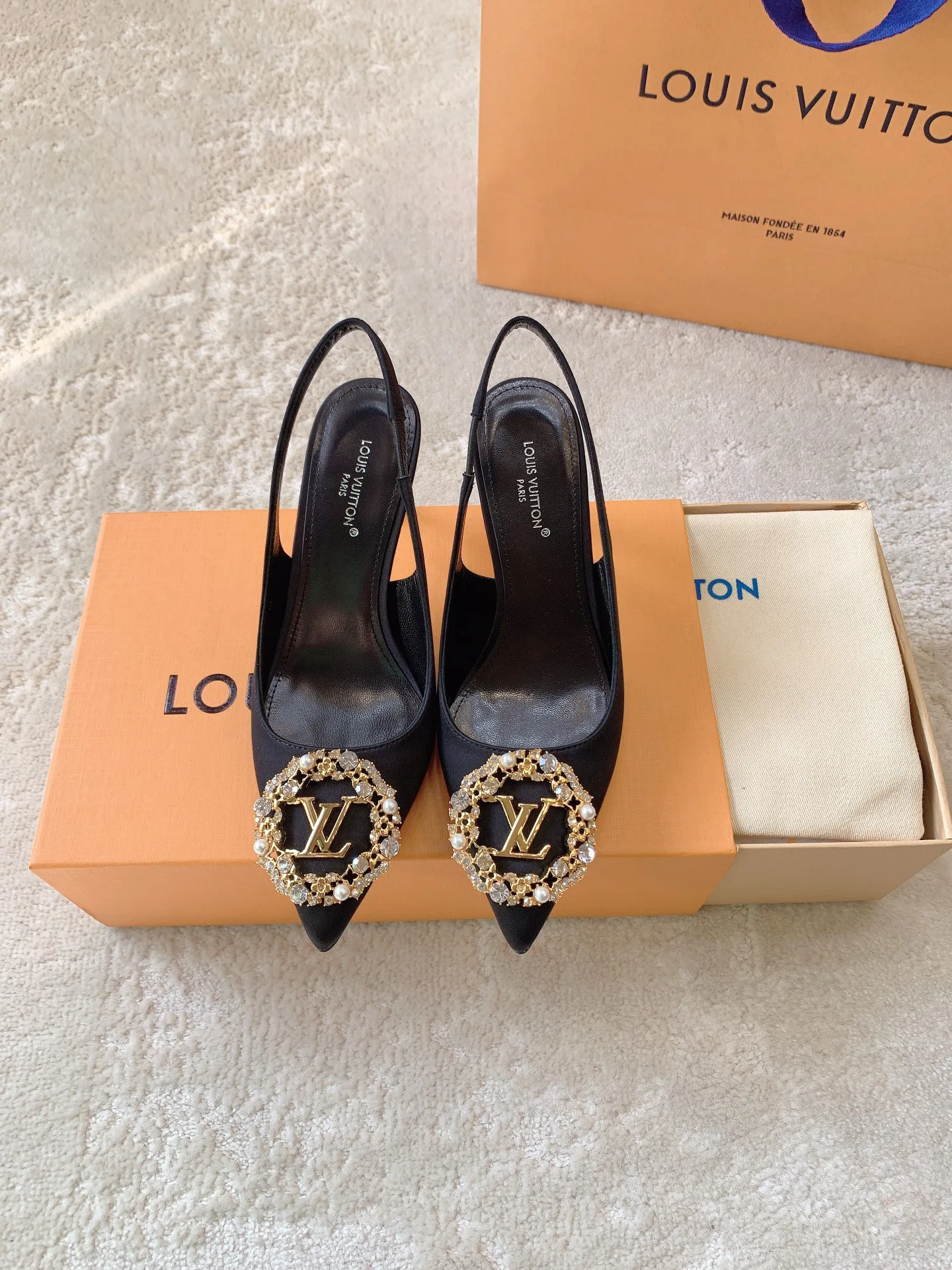 Туфли Женские Louis Vuitton 1834521