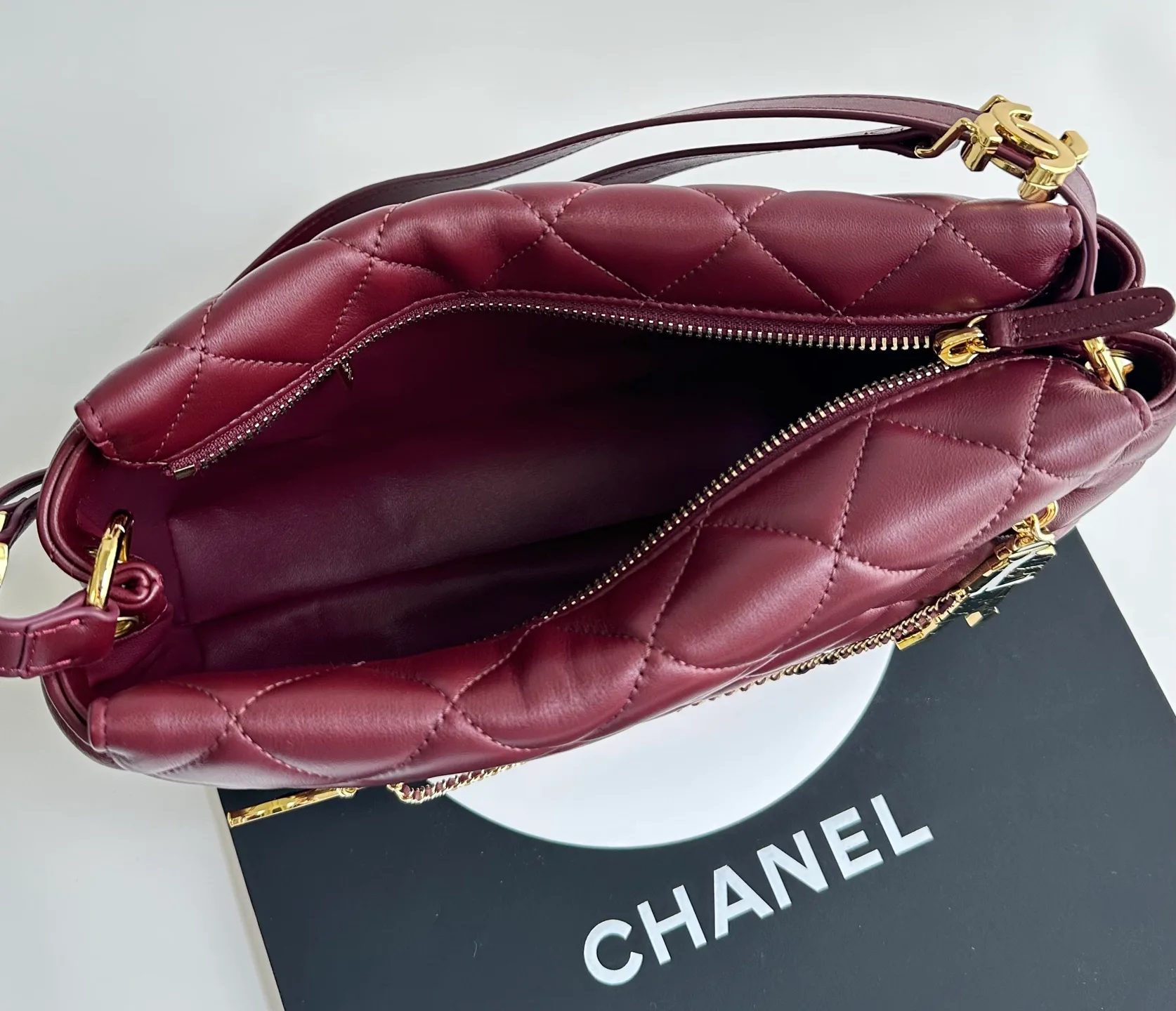 Классические Сумки Женские Chanel 18058733