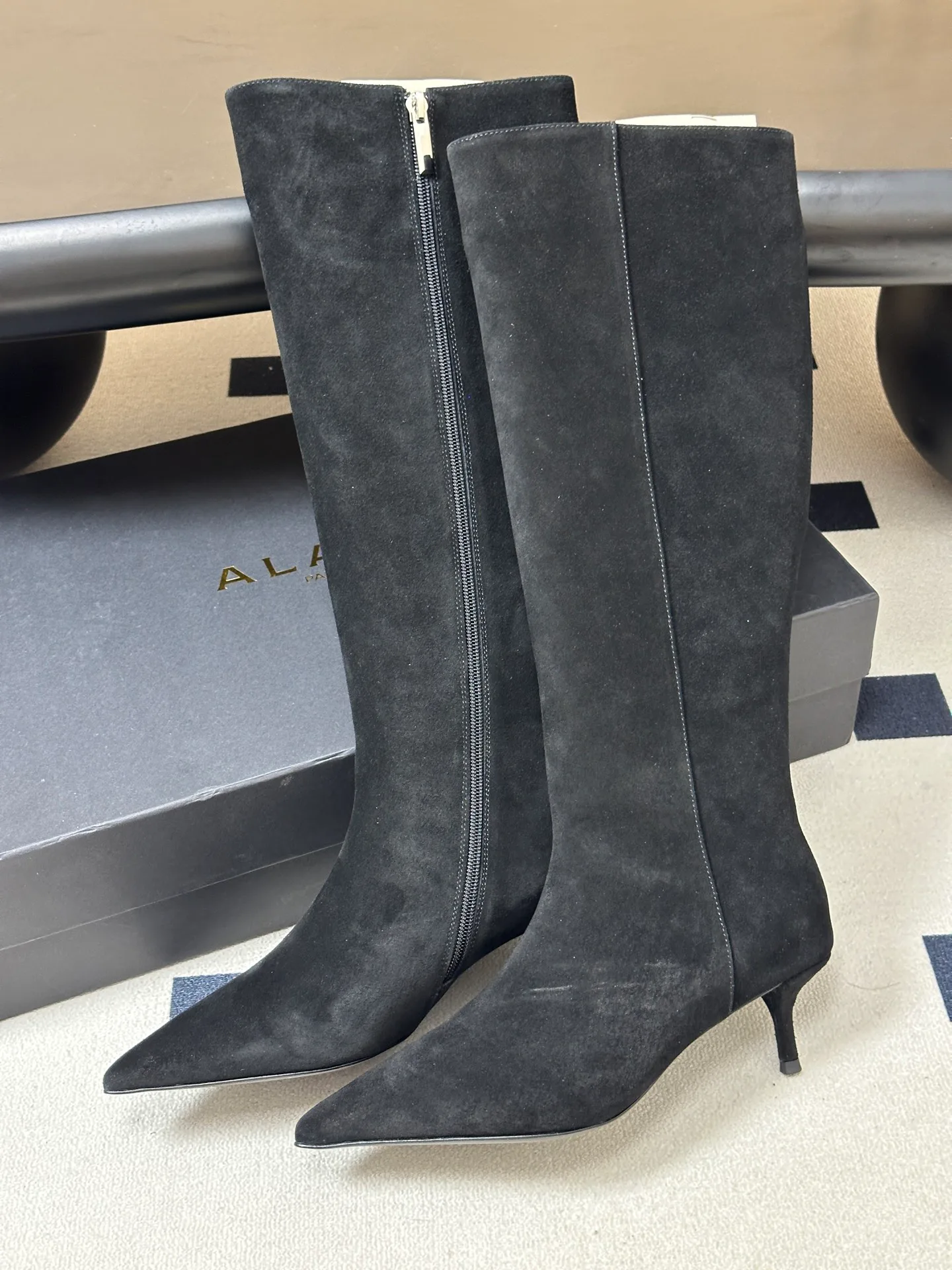Сапоги Женские Alaia 19507436