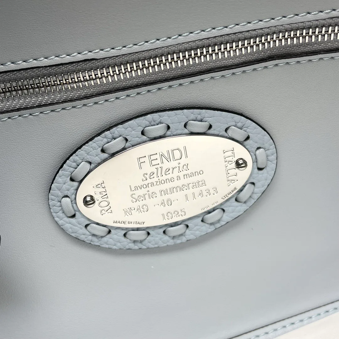 Классические Сумки Женские Fendi 12718242