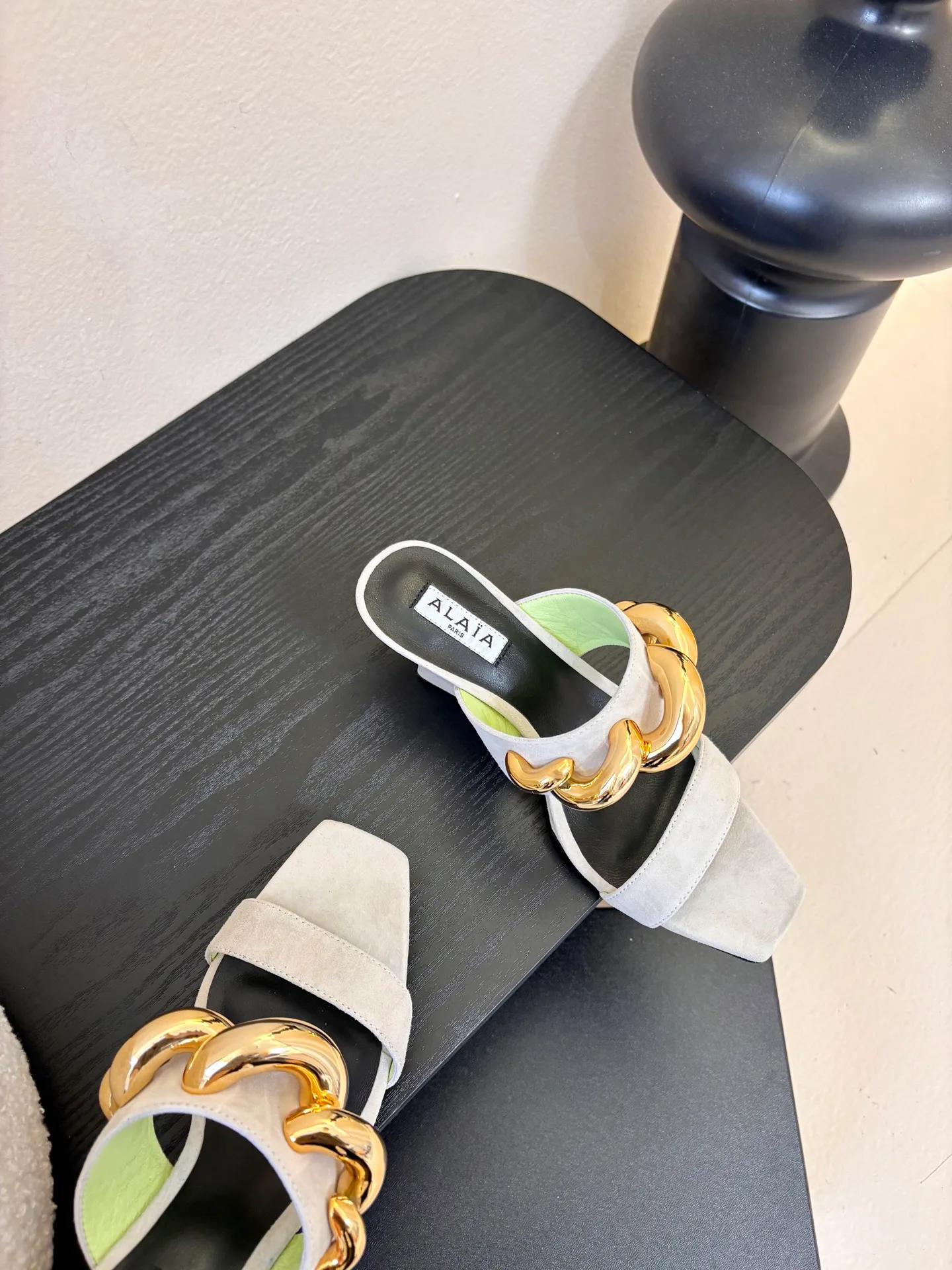 Босоножки Женские Alaia 5084597