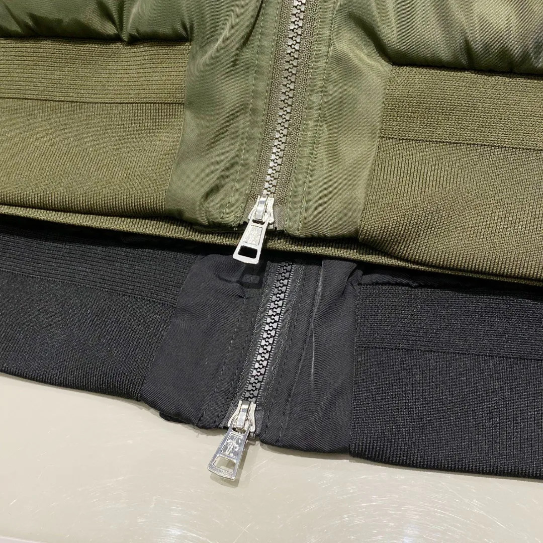 Куртки И Пуховики Мужские Moncler 1845622