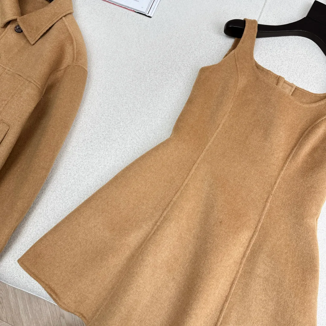 Платья Женские Louis Vuitton 1684268