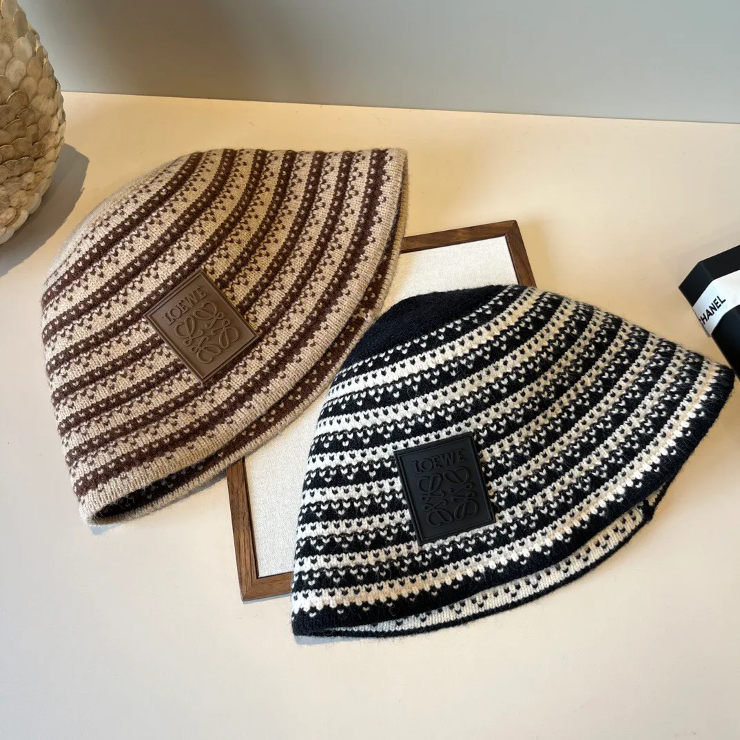 Головные Уборы Loewe 563496