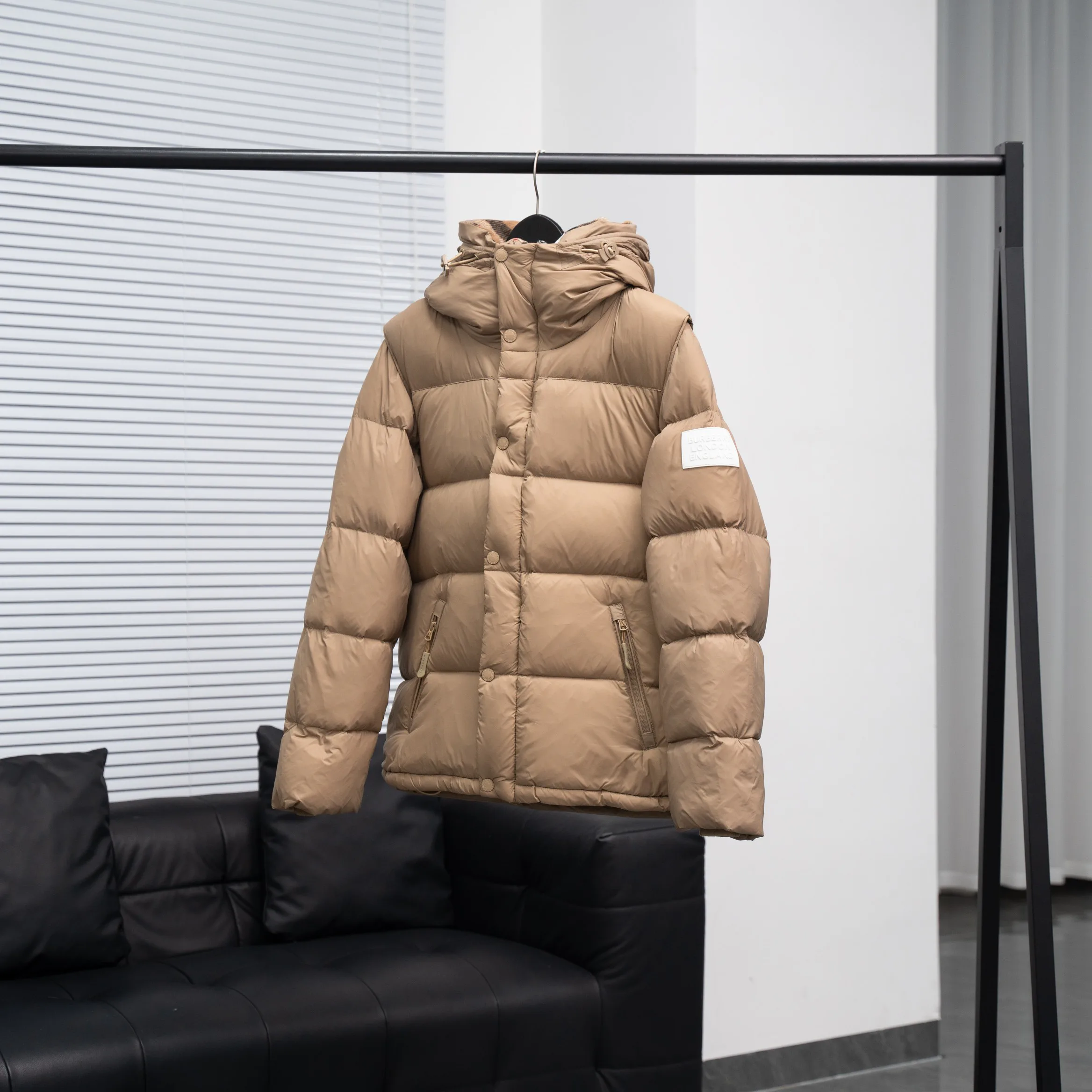 Куртки И Пуховики Женские Burberry 685970