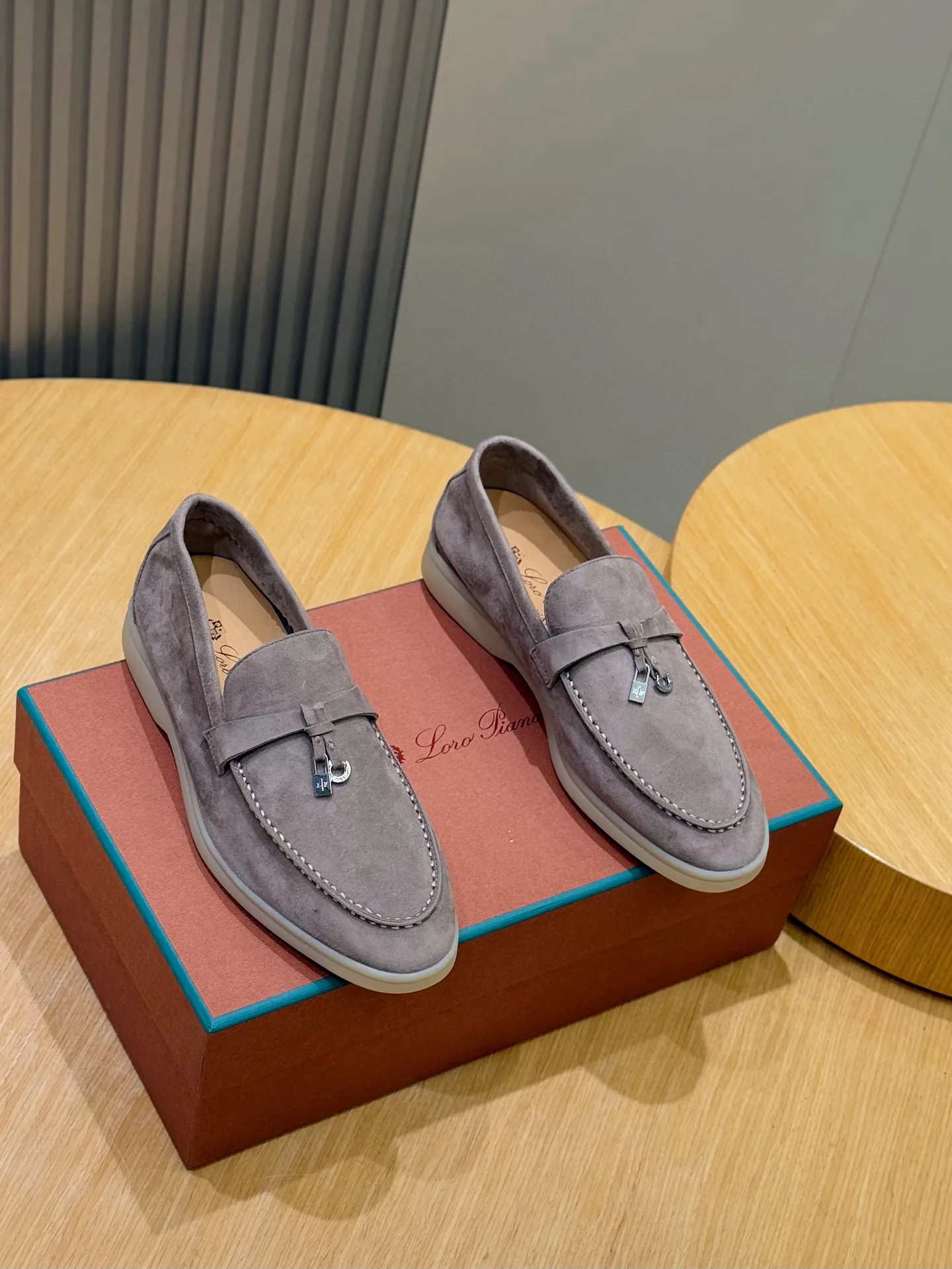 Туфли Женские Loro Piana 13314028