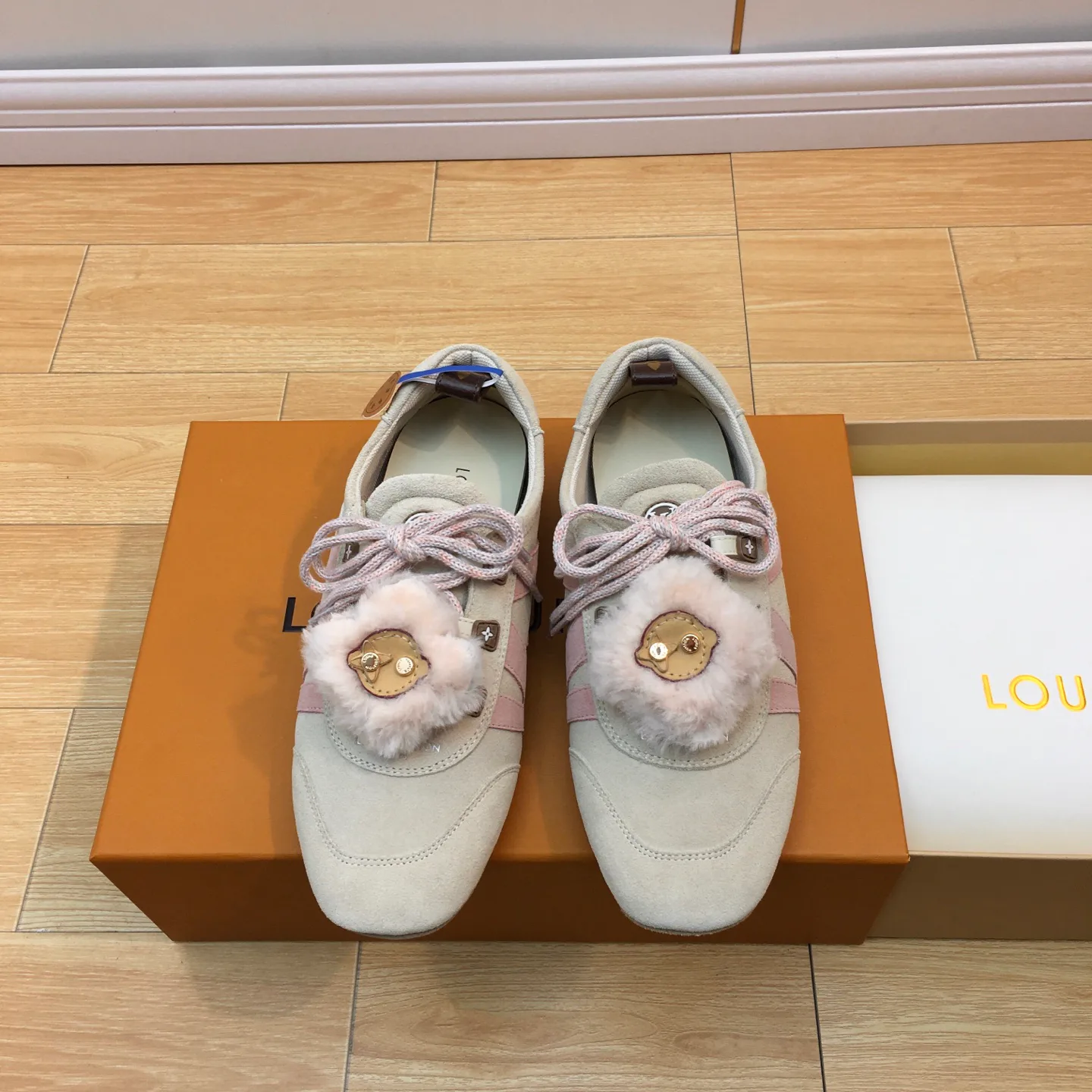 Кроссовки Женские Louis Vuitton 875962