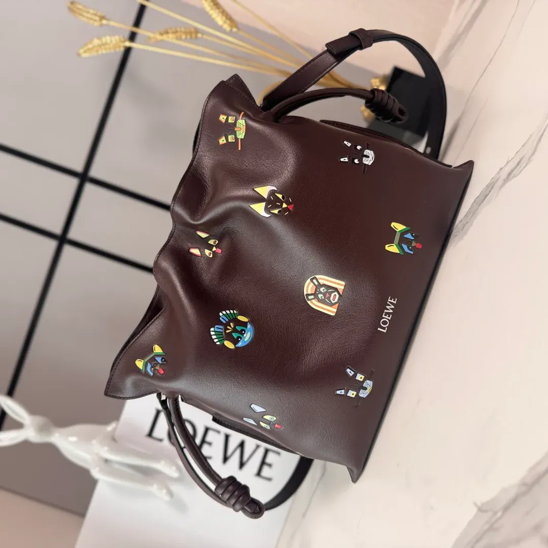 Классические Сумки Женские Loewe 2633248